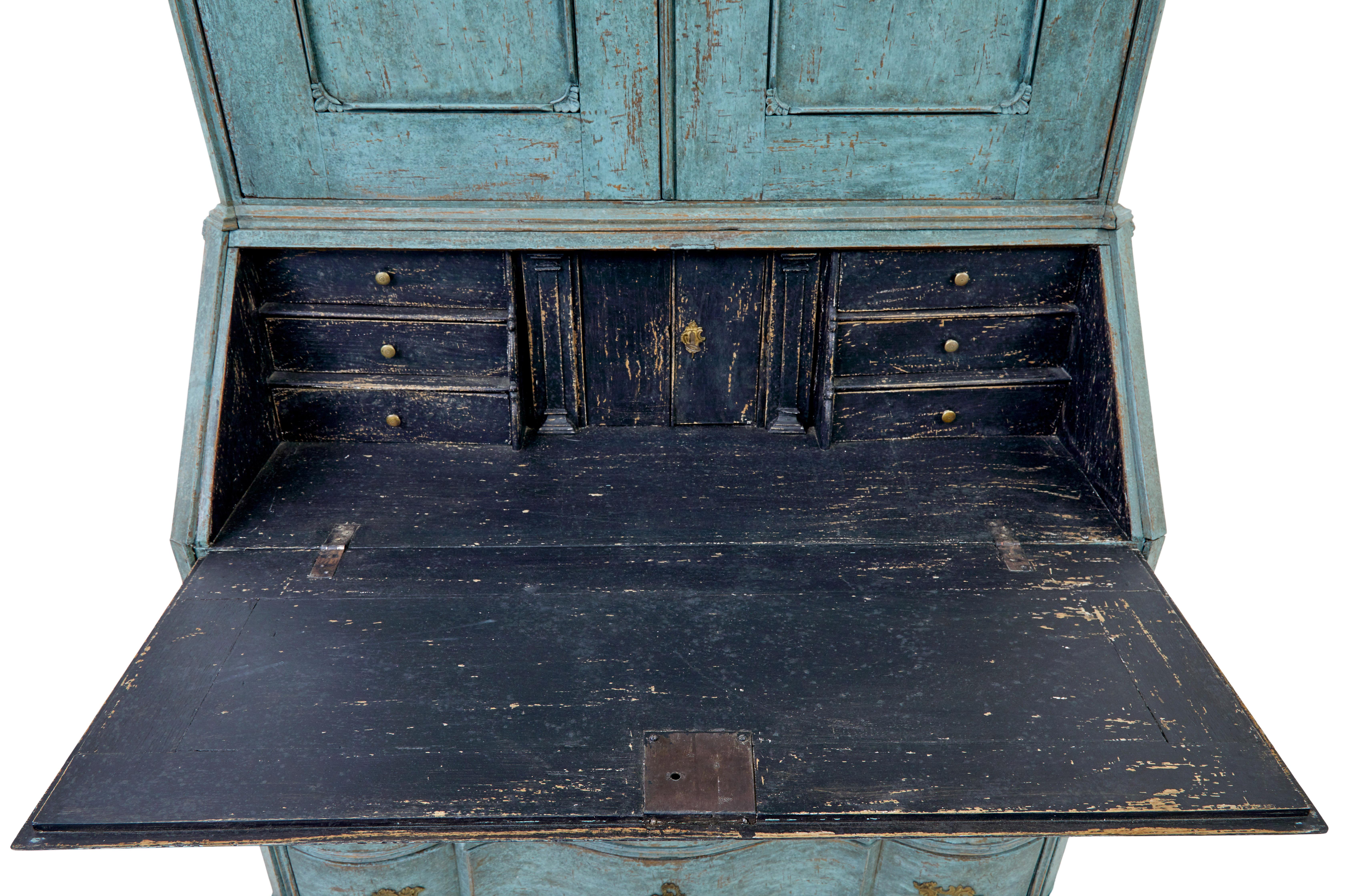 Late 18th century Swedish oak painted bureau bookcase For Sale 2