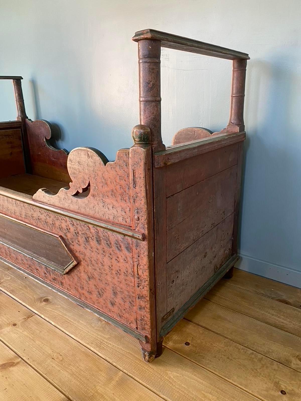 Pine Late 18th Century Swedish Painted Pull Out Bed For Sale