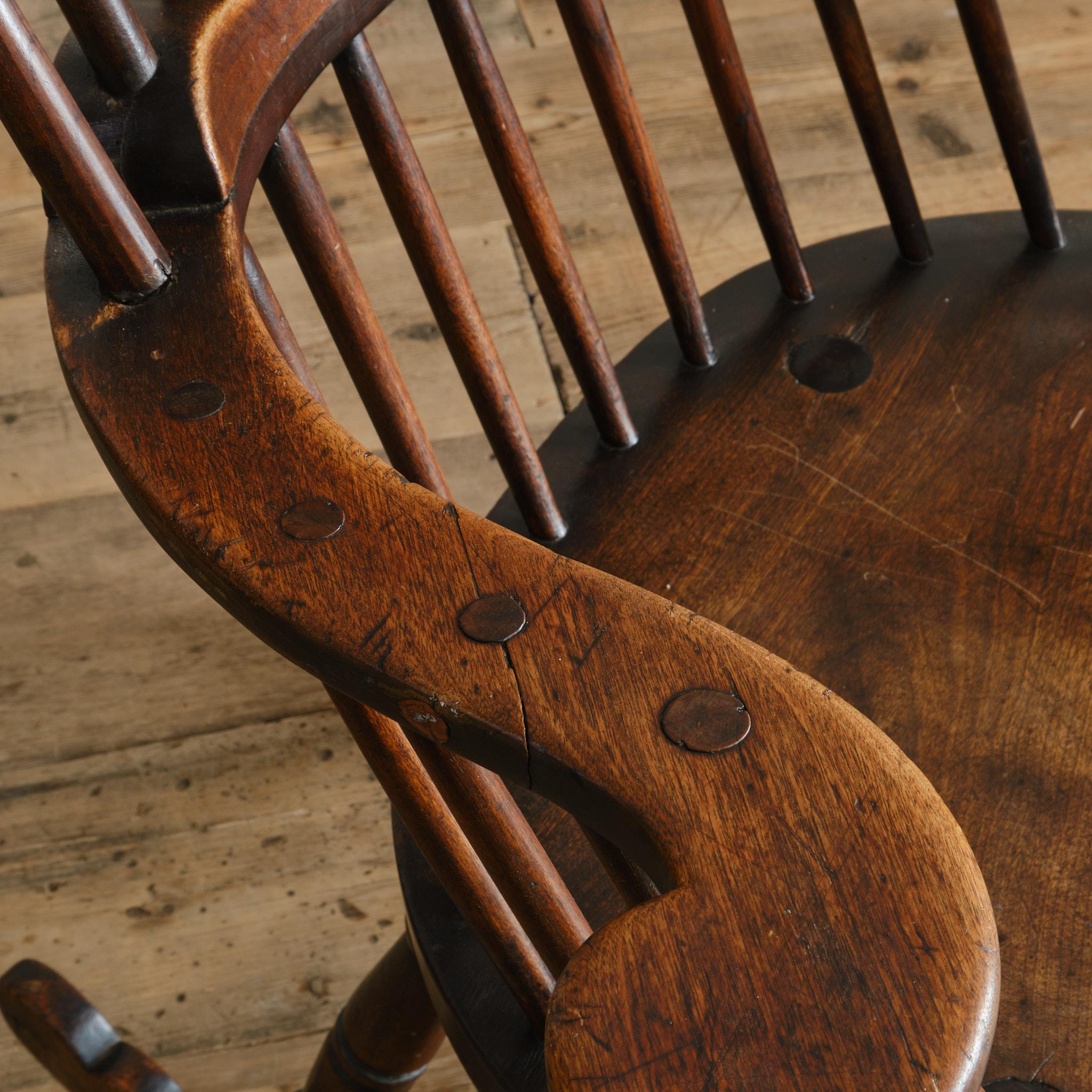Late 18th Century Thames Valley Rocking Windsor Chair For Sale 5