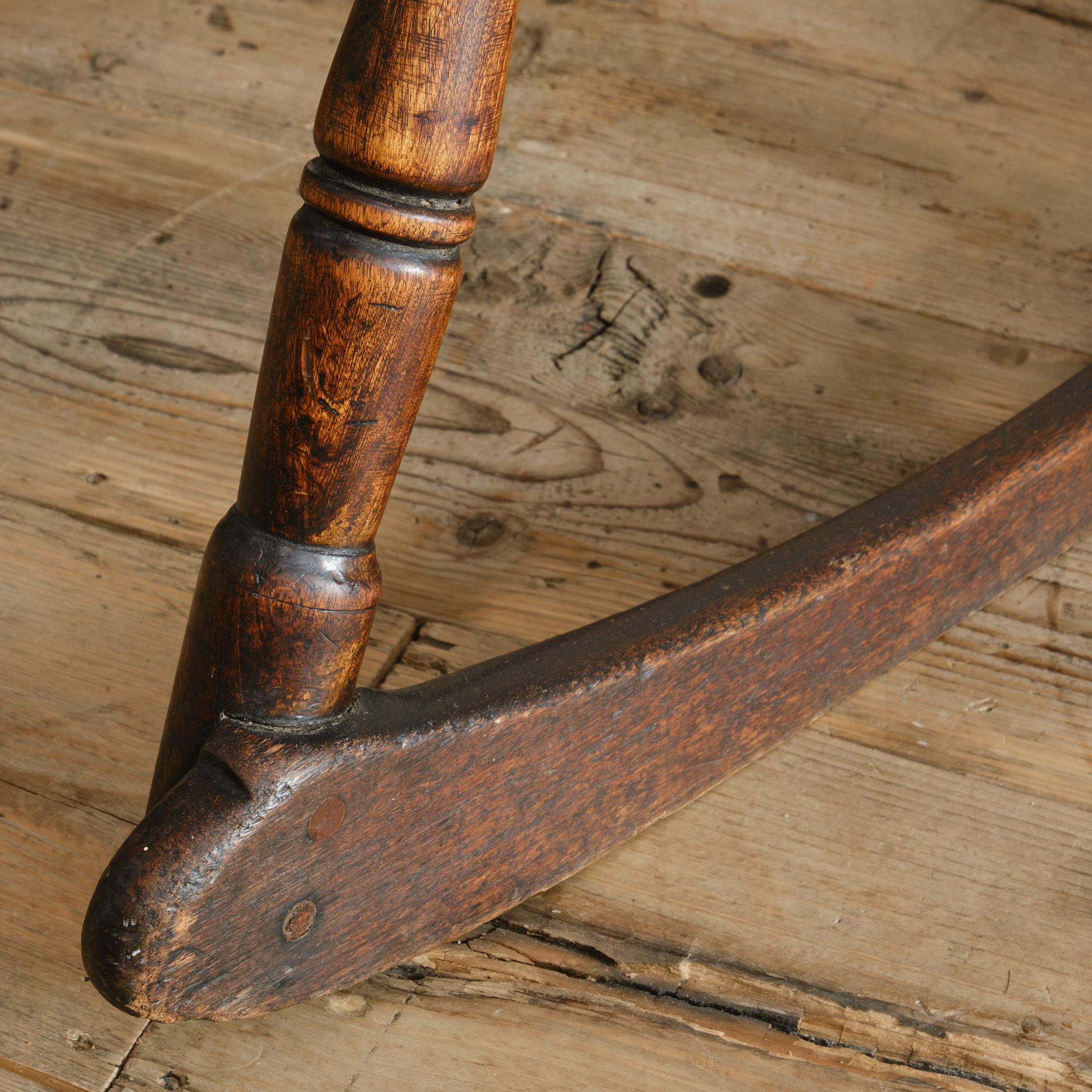 Late 18th Century Thames Valley Rocking Windsor Chair For Sale 7