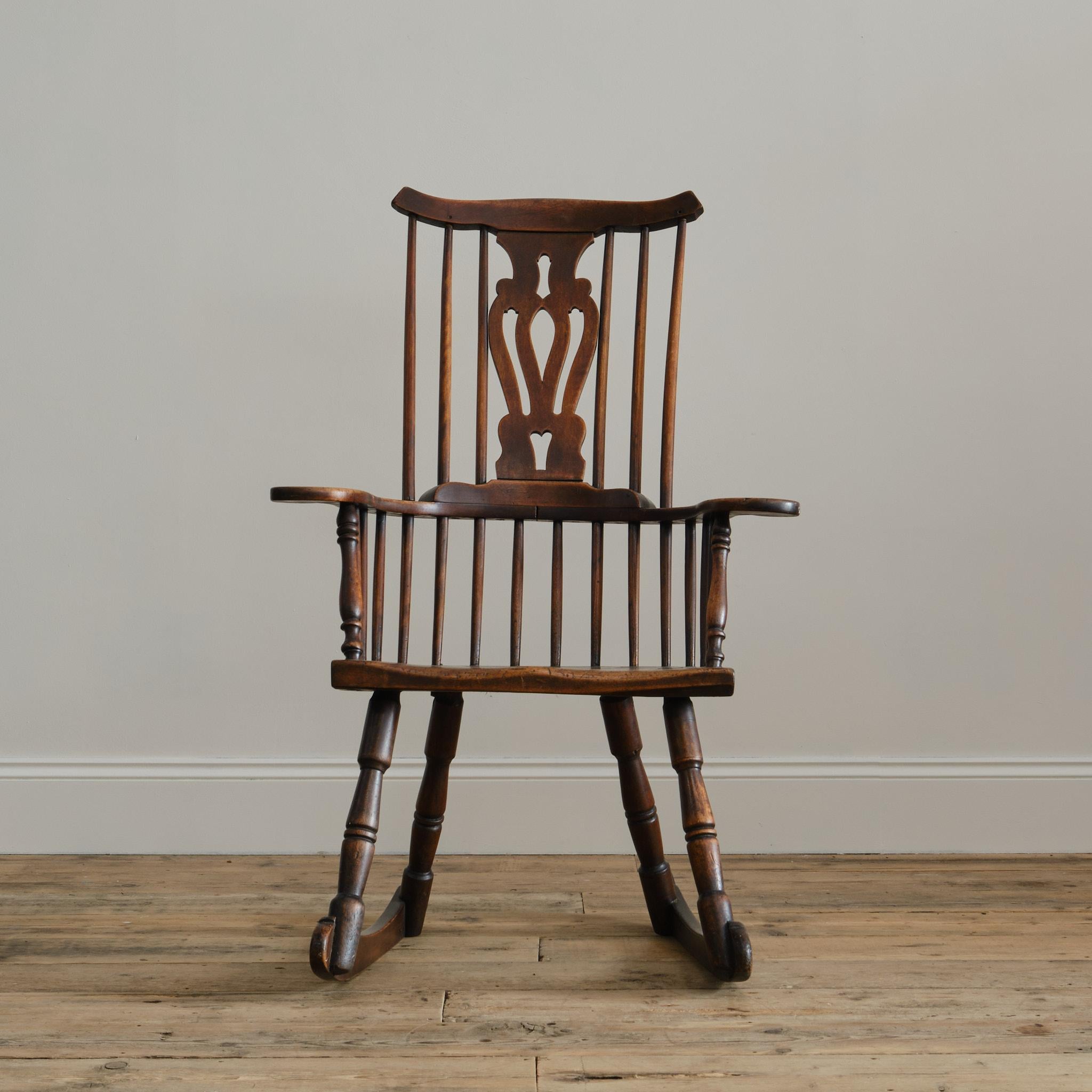Georgian Late 18th Century Thames Valley Rocking Windsor Chair For Sale