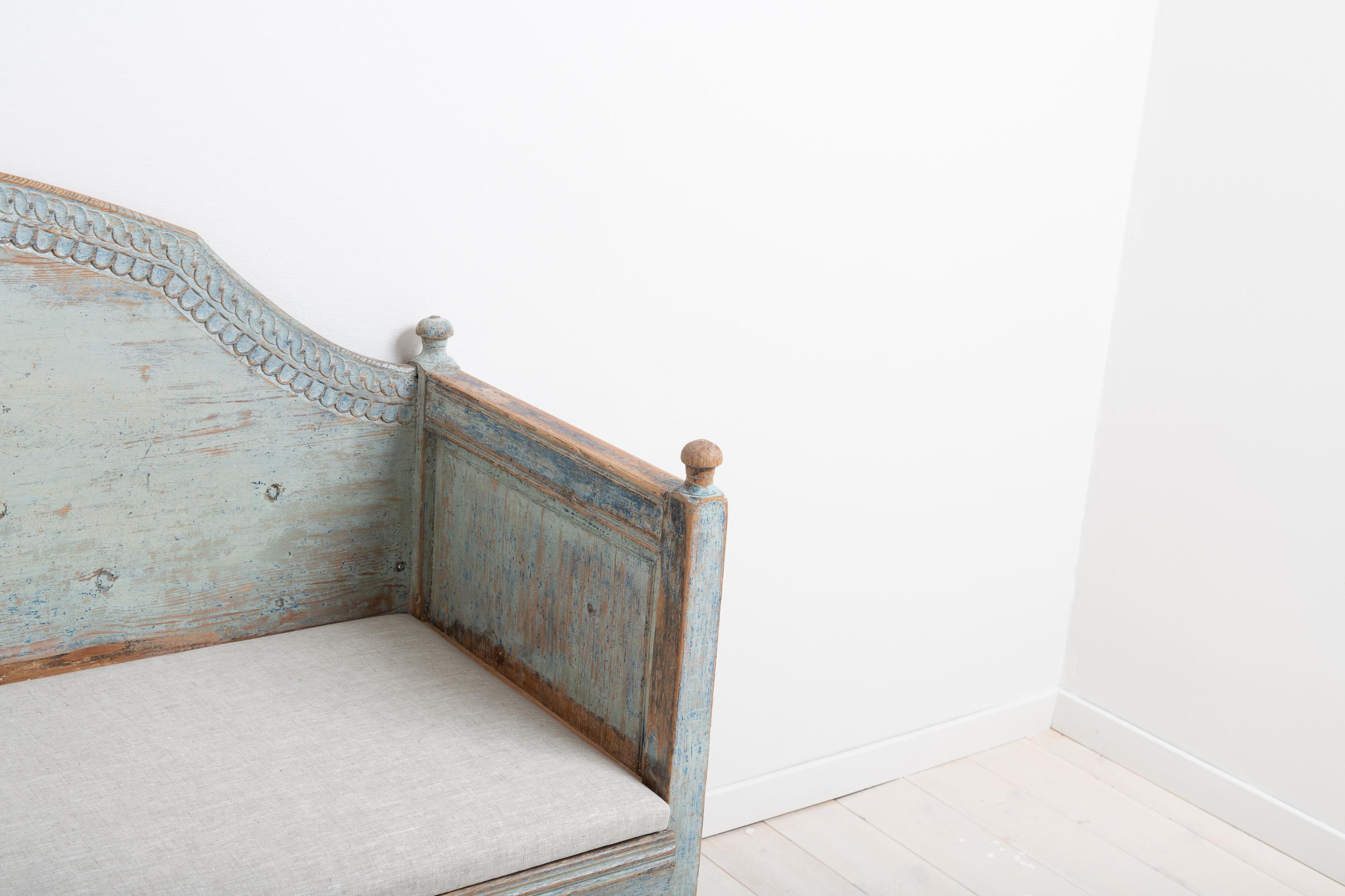Late 18th Century Unusual Swedish Gustavian Sofa 3