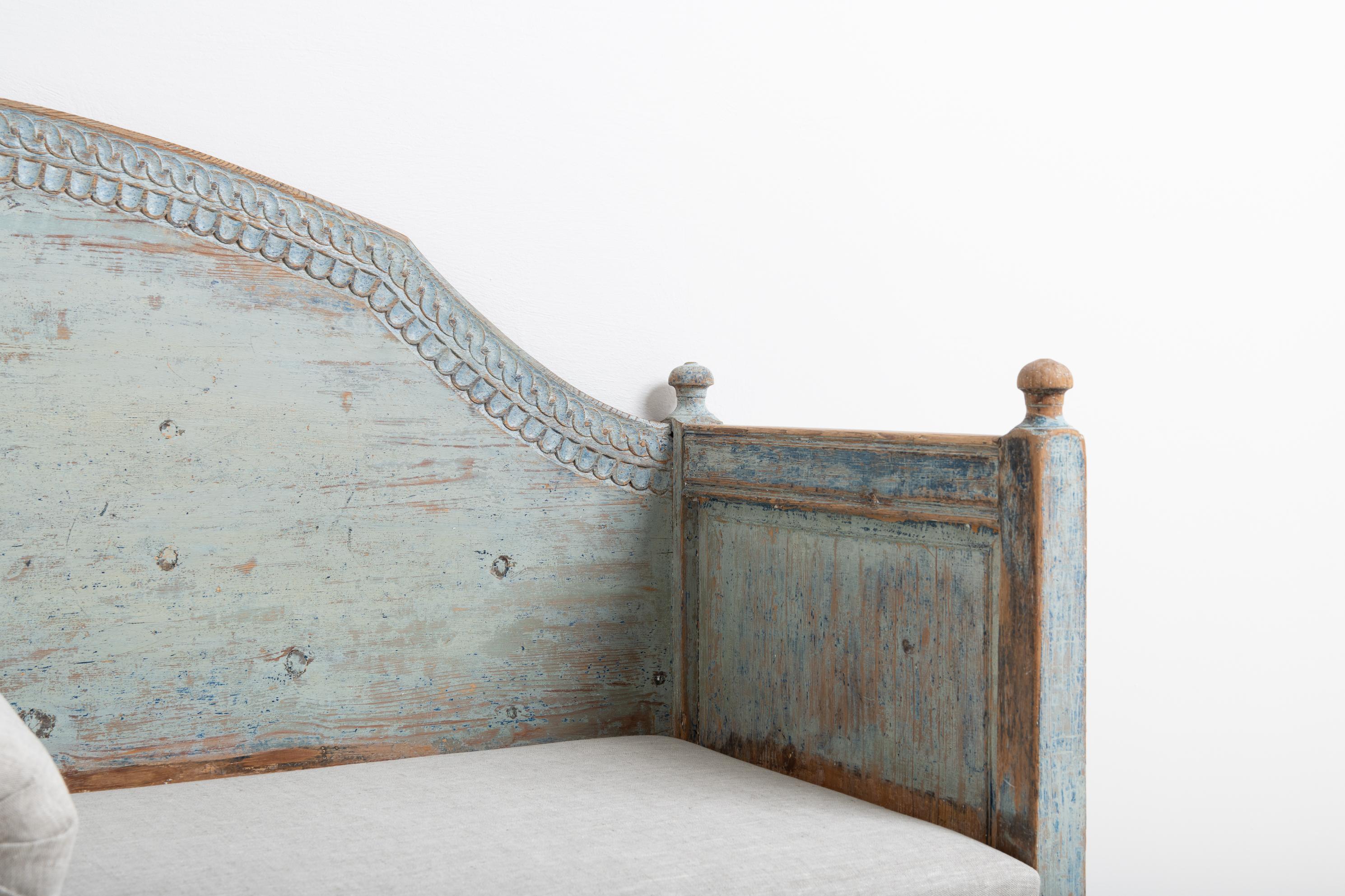 Late 18th Century Unusual Swedish Gustavian Sofa 4