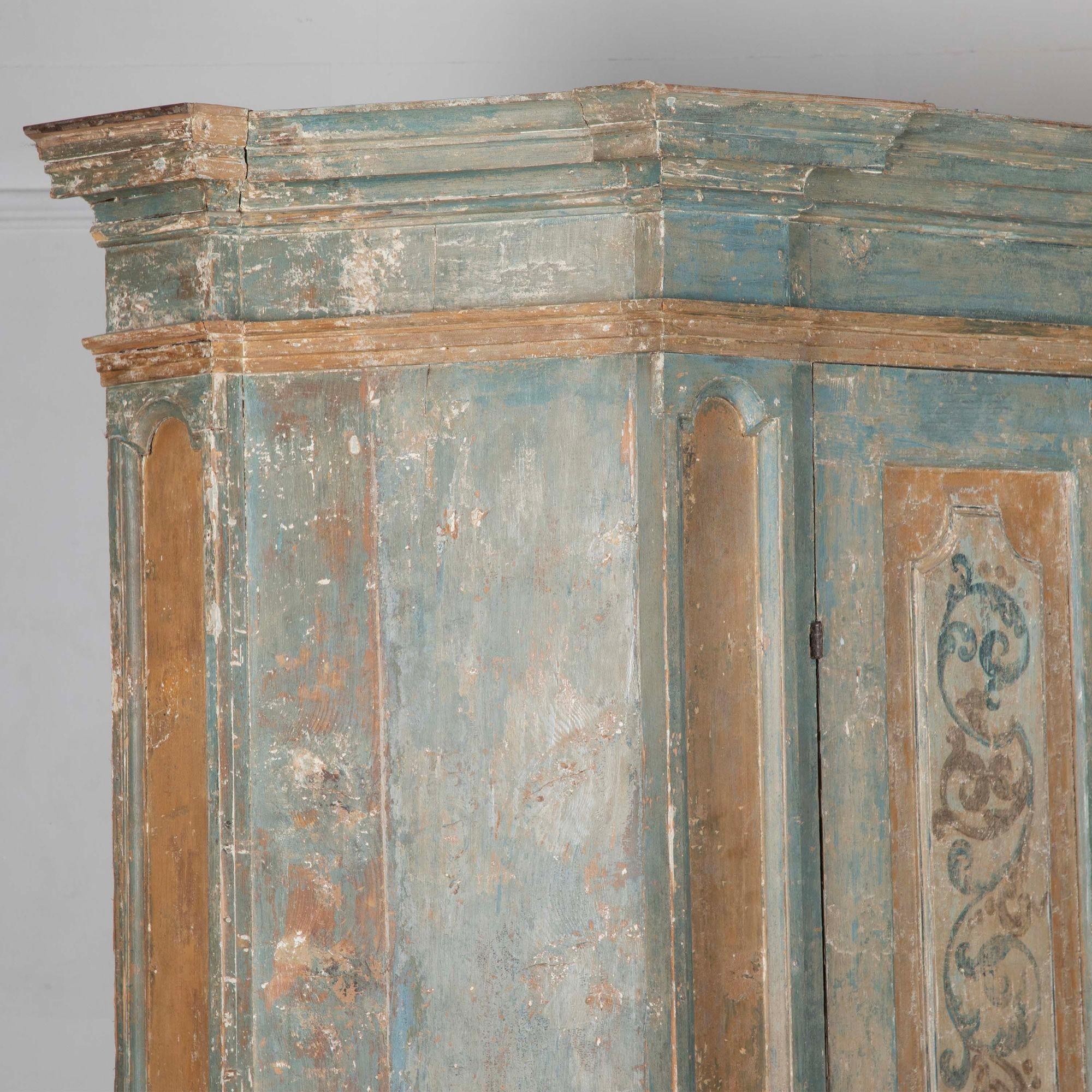 Late 18th Century Venetian Armoire 1