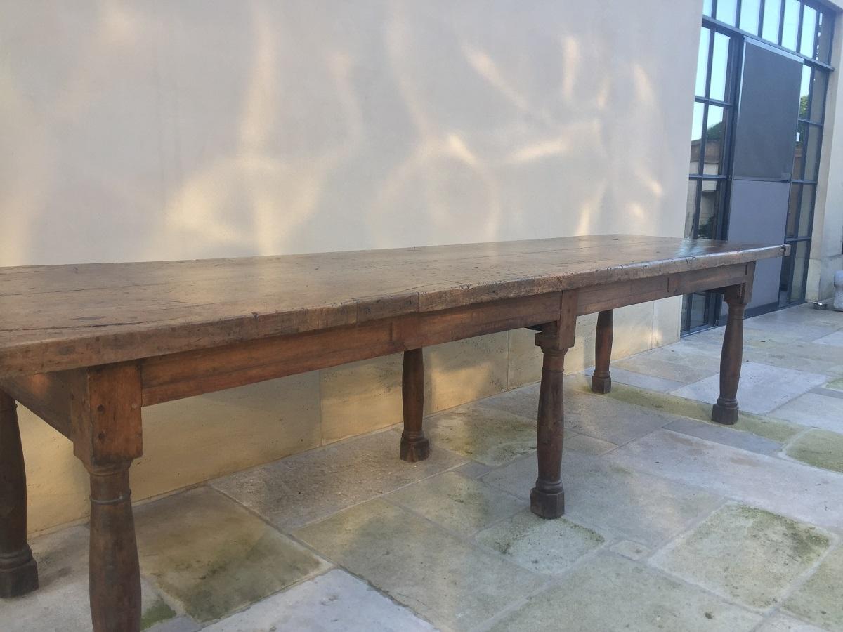 Late 18th Century Walnut Dining Table 2
