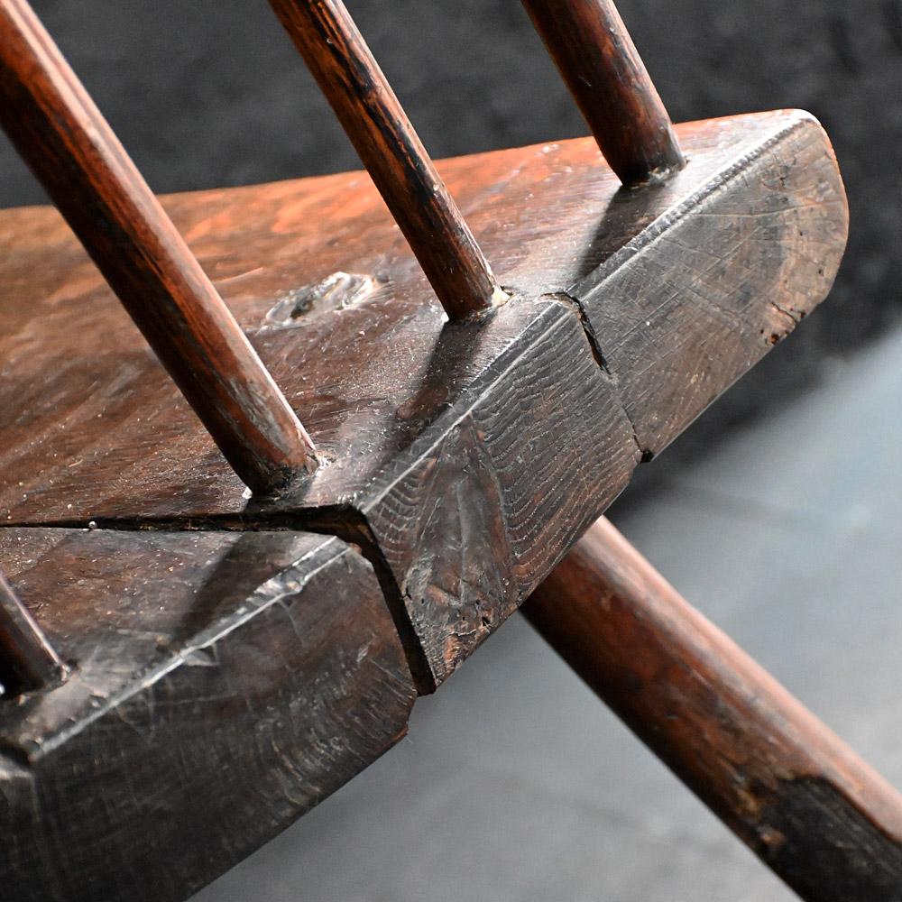 Chaise galloise à dossier en peigne de la fin du XVIIIe siècle  en vente 3