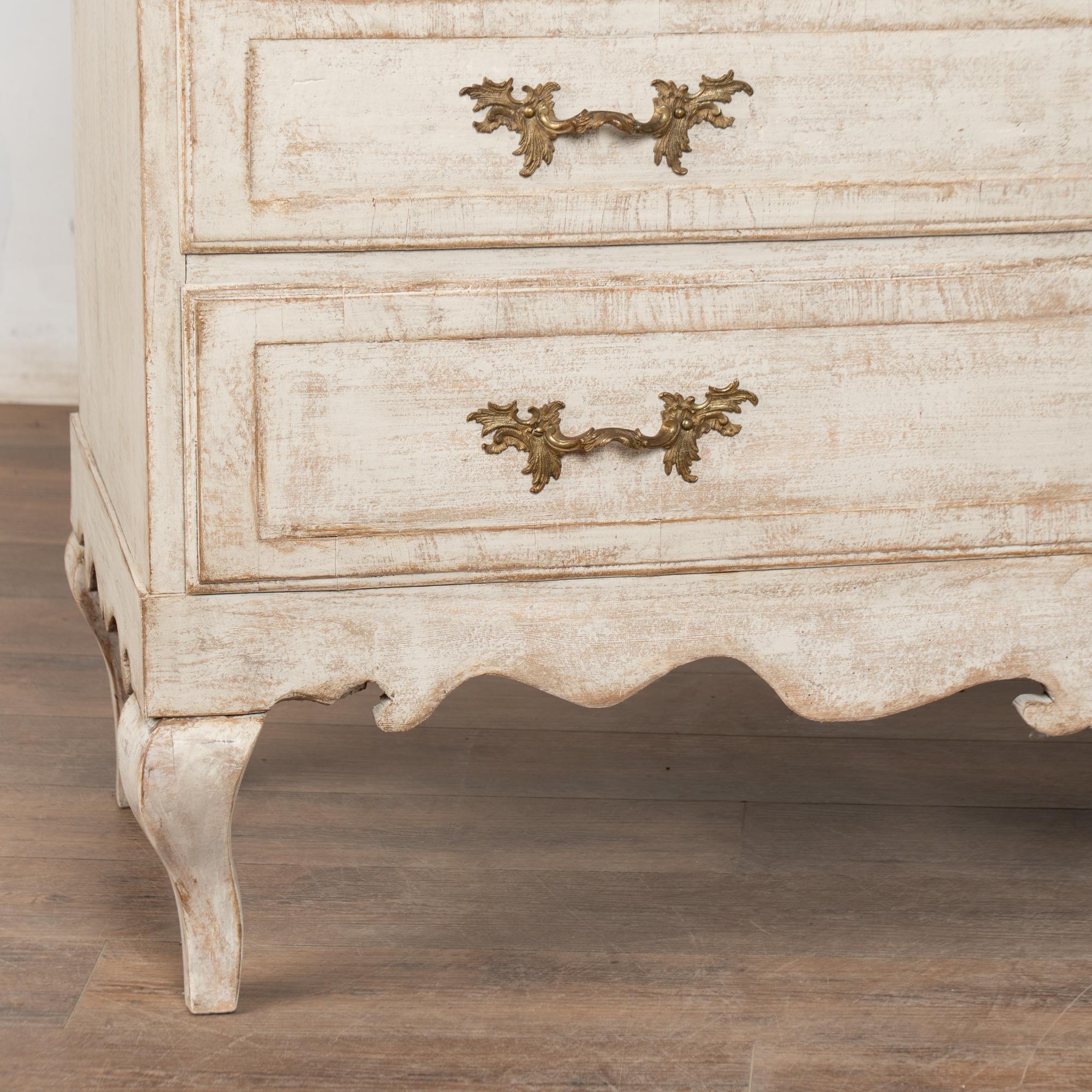 Vetrina in pino svedese bianco della fine del XVIII secolo in vendita 5