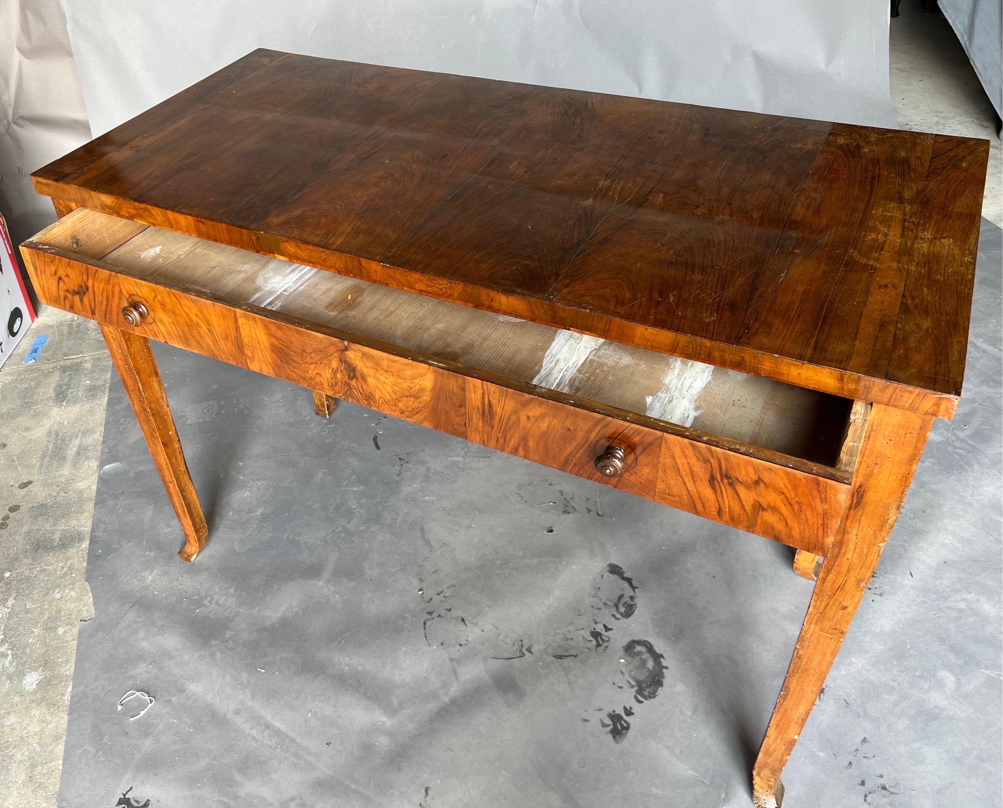 Late 18th- early 19th century Biedermeier Single Drawer Console  For Sale 3