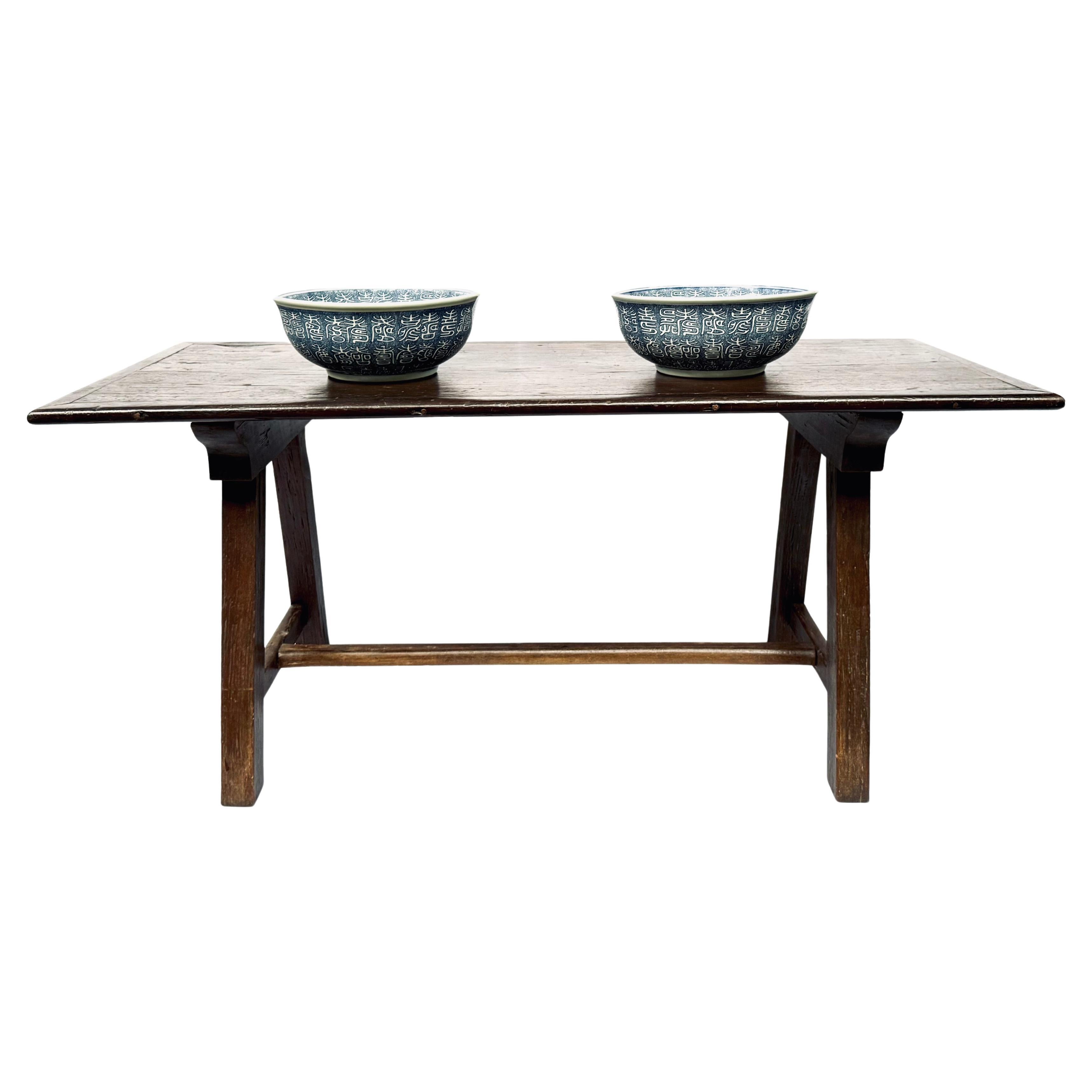 Un beau témoignage de la splendeur coloniale du Brésil
Fin du 18e siècle / début du 19e siècle
Artistics à une époque où les villas de l'intérieur du Brésil et les sobrados de la côte fleurissaient avec de nouveaux langages artistiques, cette