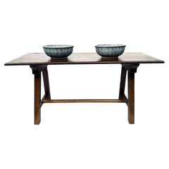 Late 18th / Early 19th Century Colonial dining table