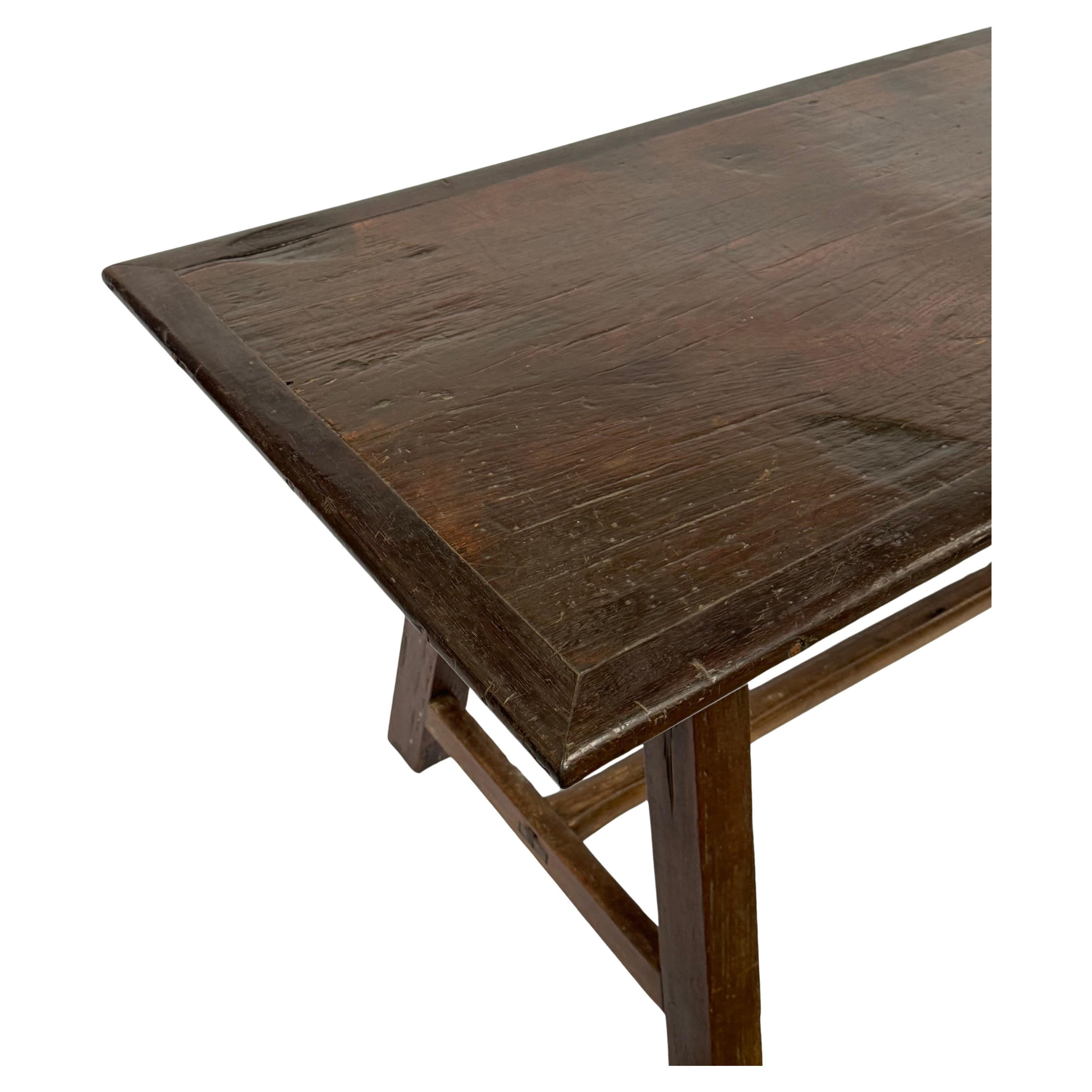 Table de salle à manger coloniale de la fin du 18e siècle / début du 19e siècle en vente 2