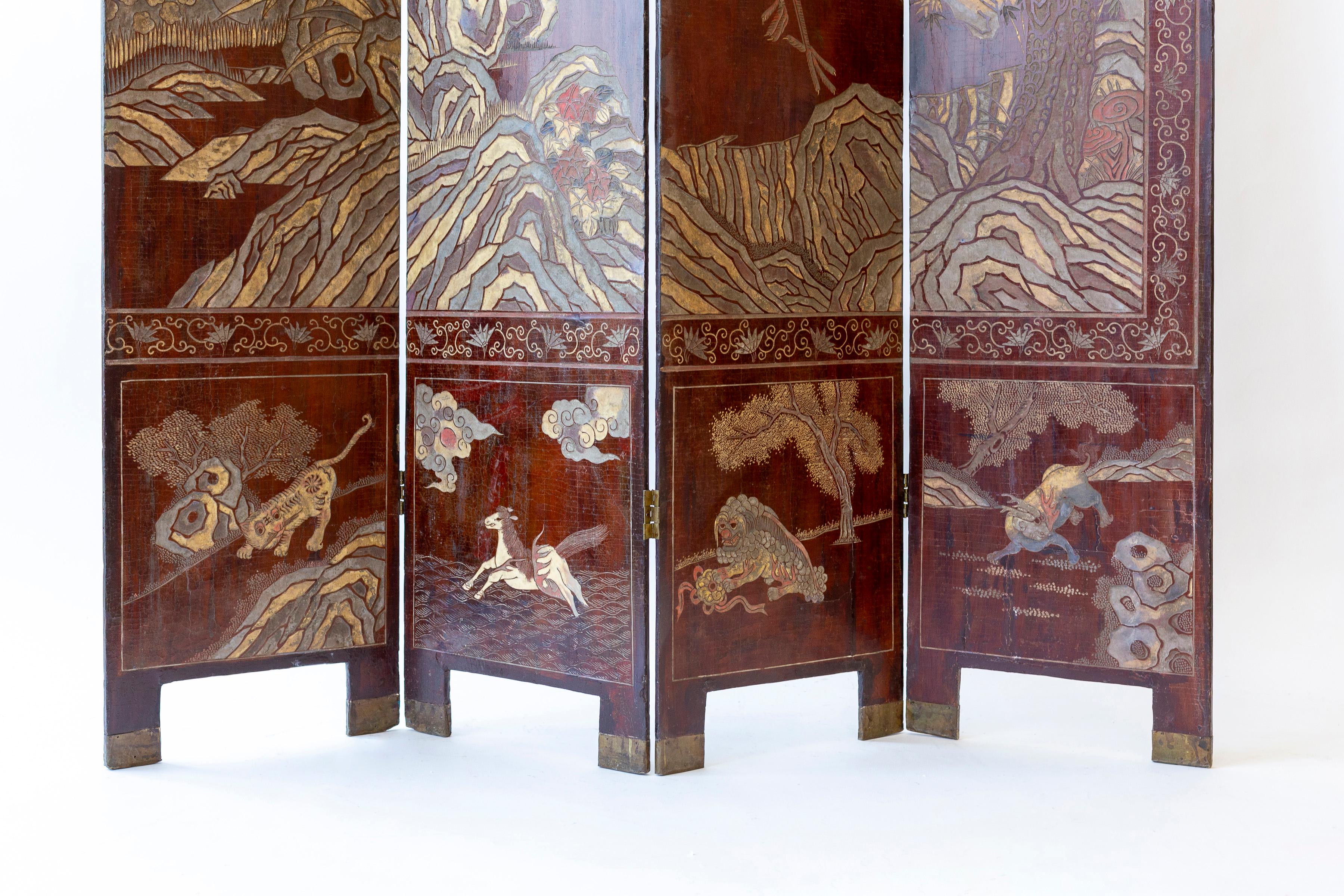 Fin du XVIIIe siècle/début du XIXe siècle Paravent à huit panneaux de Coromandel, avec inscription Bon état - En vente à New York, NY
