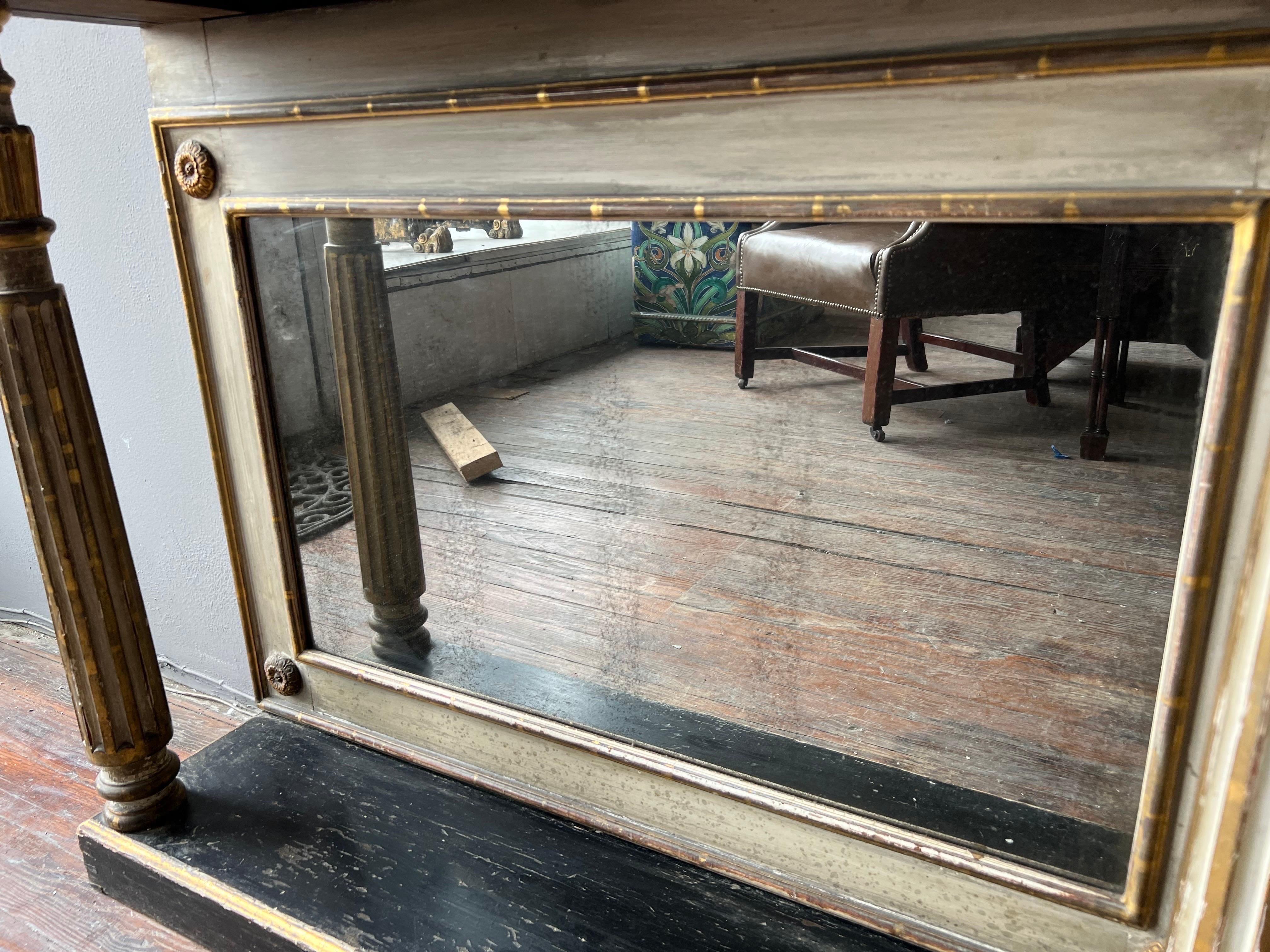 Late 18th, Early 19th Century French Painted and Giltwood Mirrored Console For Sale 6