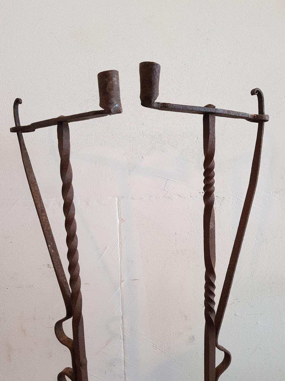 Late 18th-Early 19th Century French Wrought Iron Floor Candleholders In Good Condition In Raalte, NL