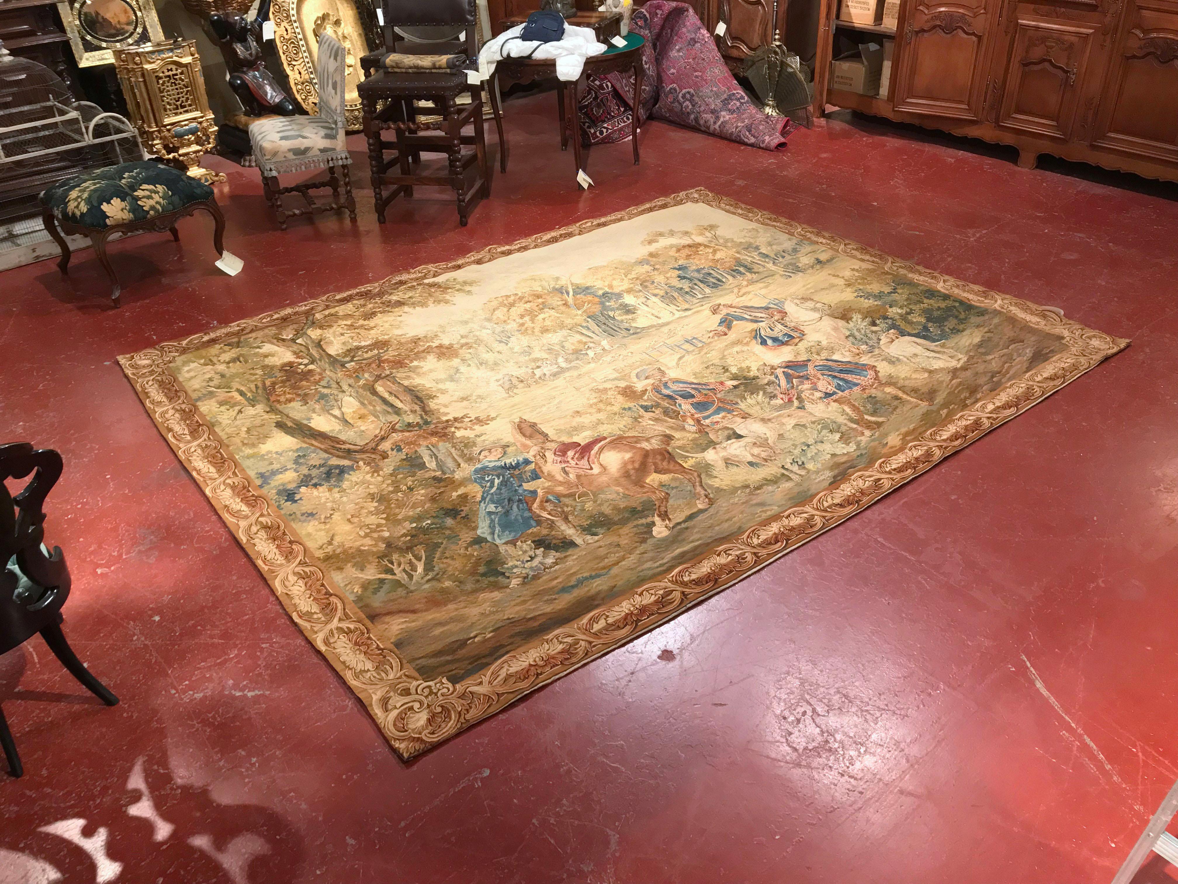 Louis XV Late 18th-Early 19th Century Handwoven Hunt Tapestry from Brussels For Sale