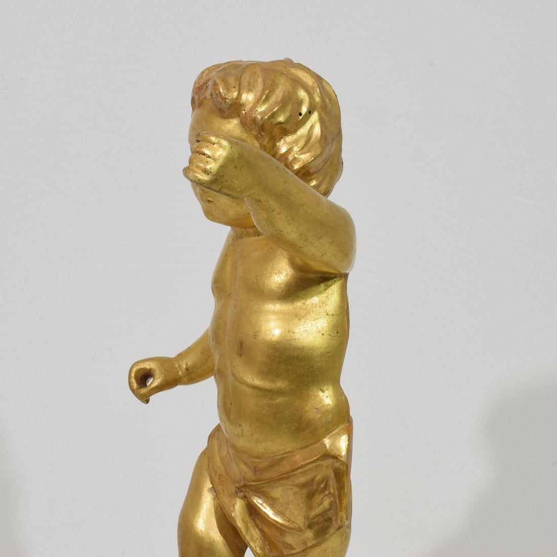 Late 18th / Early 19th Century Italian Giltwood Neoclassical Angel For Sale 6