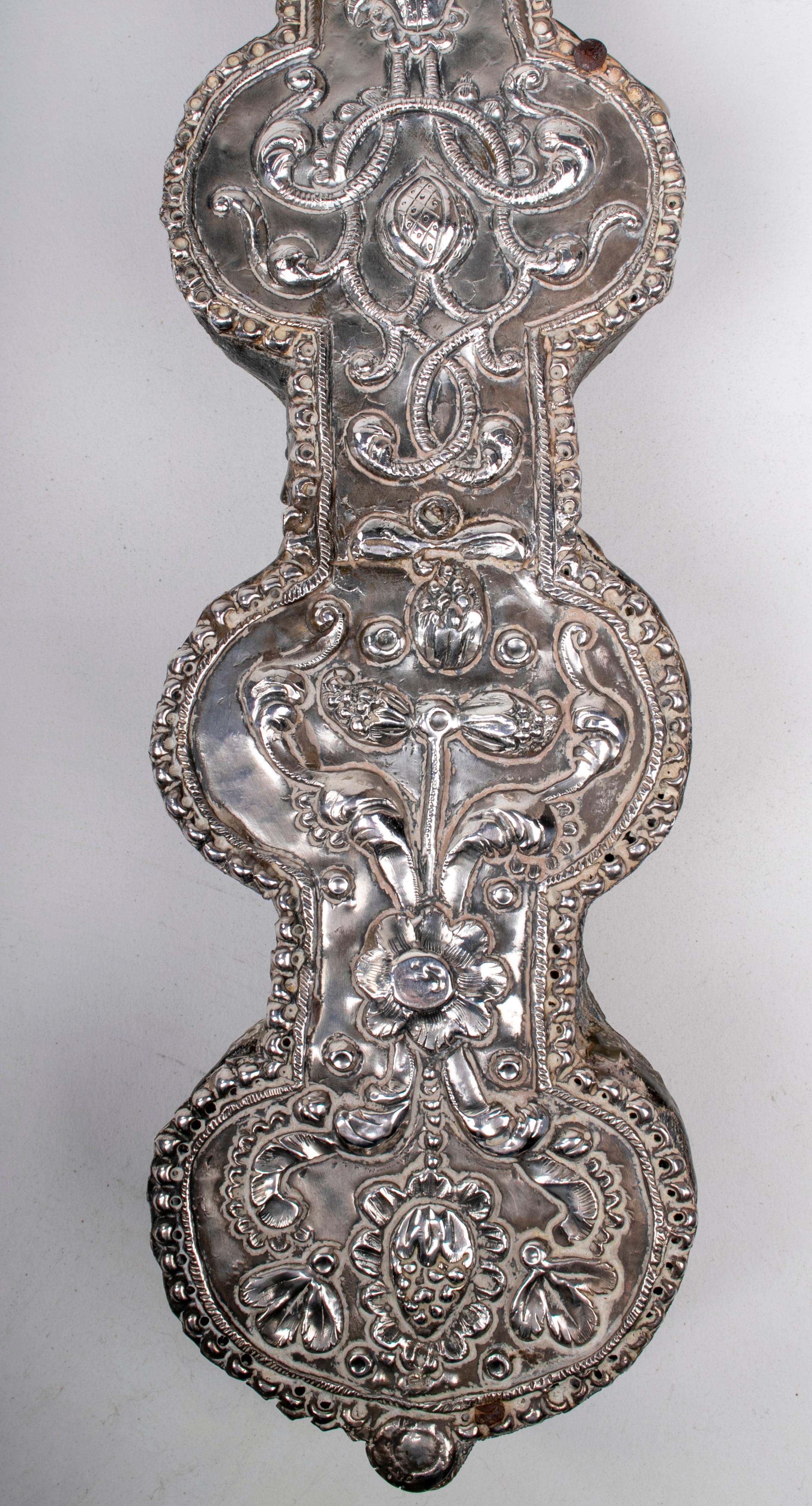 Late 18th-Early 19th Century Peruvian Silver Cross on Wood 1