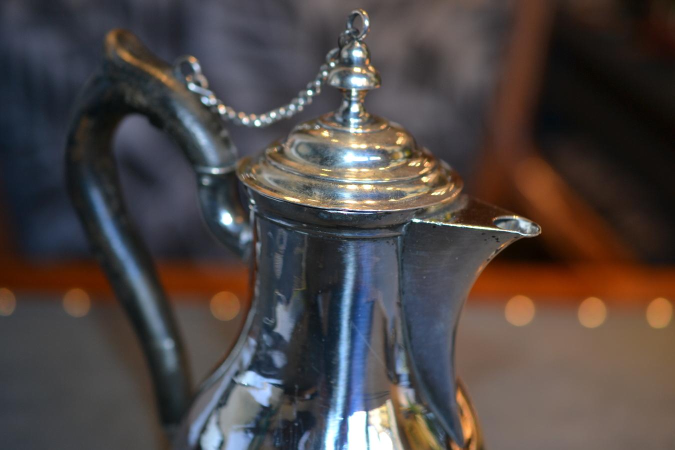 Late 18th-Early 19th Century Silver Coffee Pot, Italian-Trento In Fair Condition For Sale In Firenze, IT