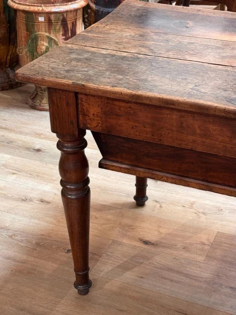 Late 18th-early 19th French Provincial walnut dough table For Sale 1