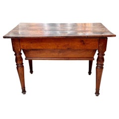 Late 18th-early 19th French Provincial walnut dough table