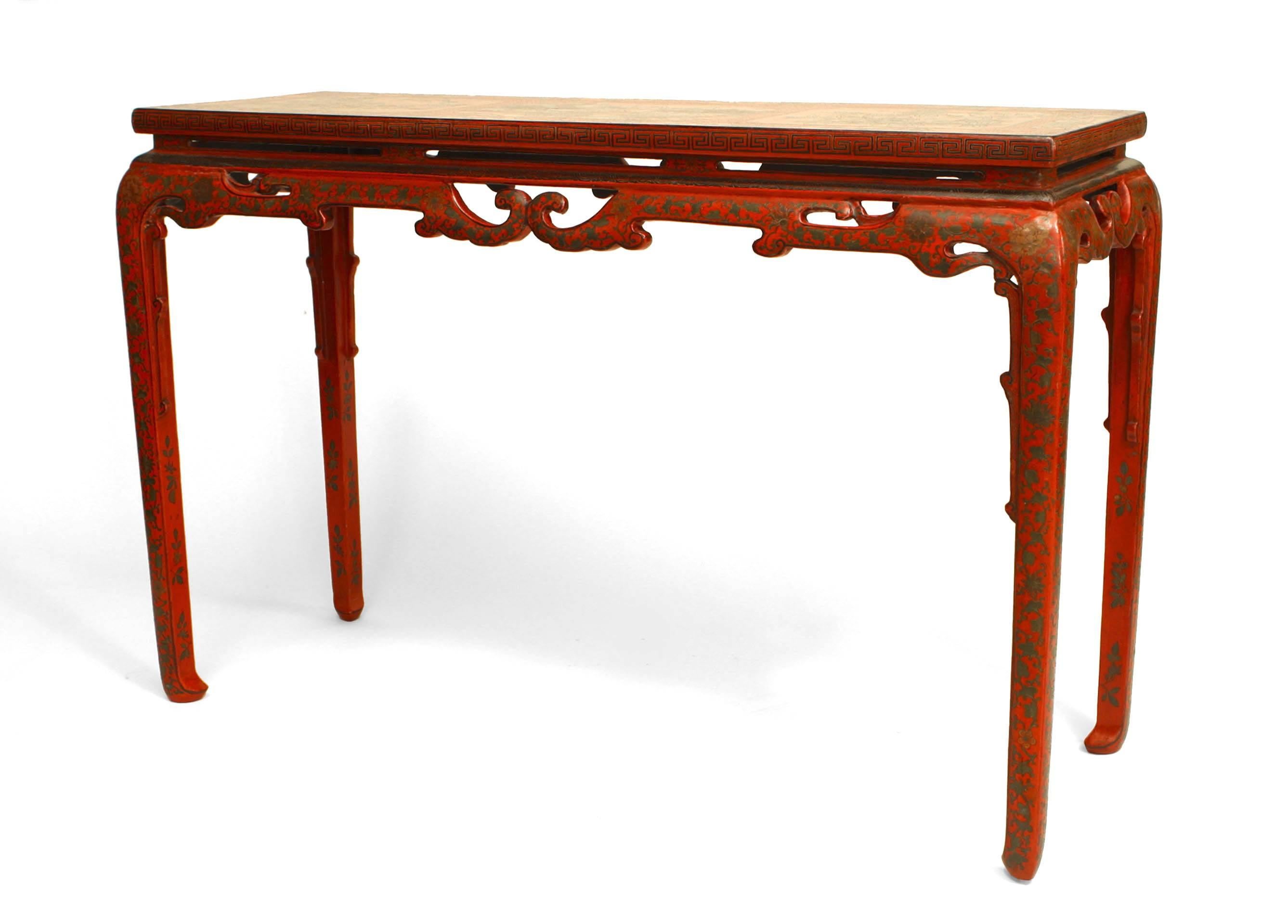 Late 18th or Early 19th c. Red Chinese Lacquer Console Table In Excellent Condition In New York, NY