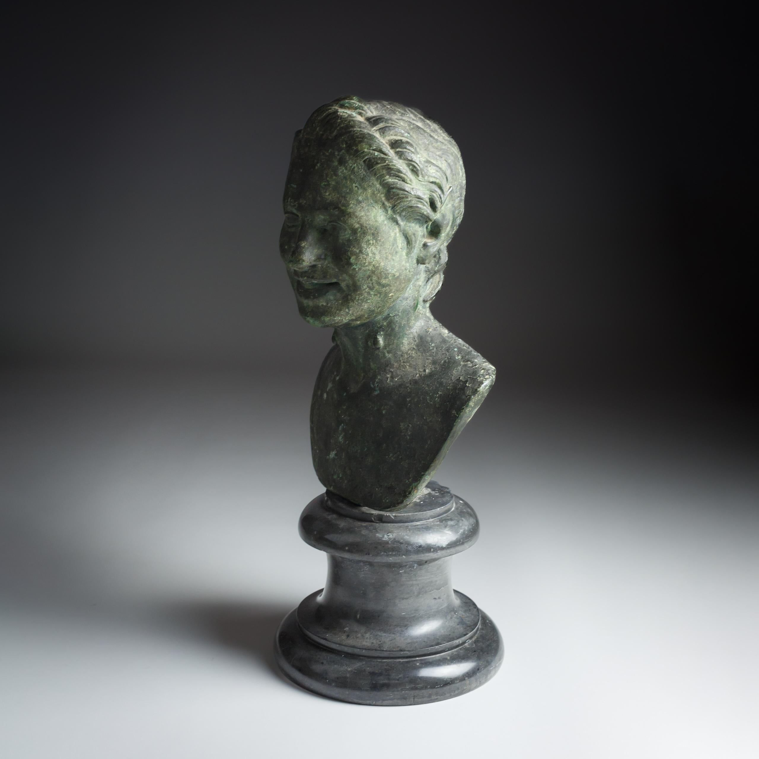 Busto de bronce de fauno o sátiro de finales del siglo XVIII o principios del XIX en Bastante bueno estado para la venta en Pease pottage, West Sussex
