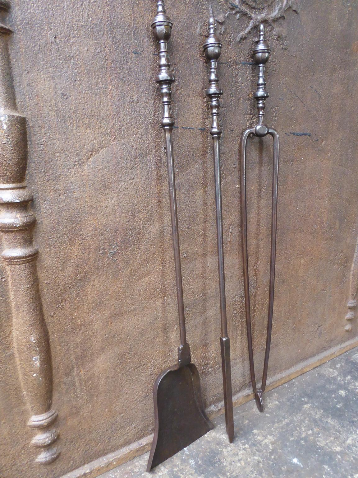Forged Late 18th or Early 19th Century Dutch Neoclassical Fireplace Tools of Fire Tools For Sale