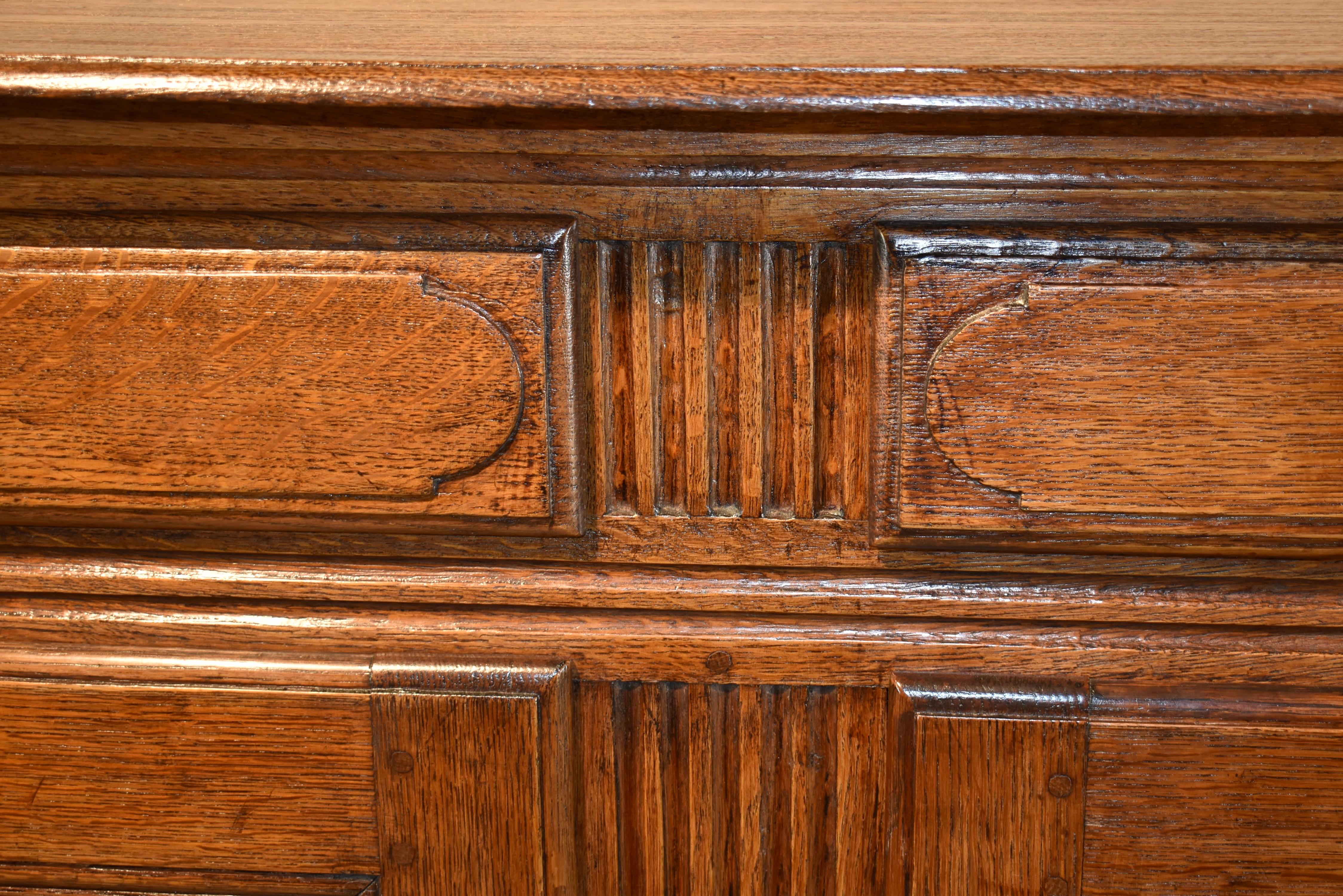 Enfilade francese della fine del XVIII o dell'inizio del XIX secolo in vendita 7