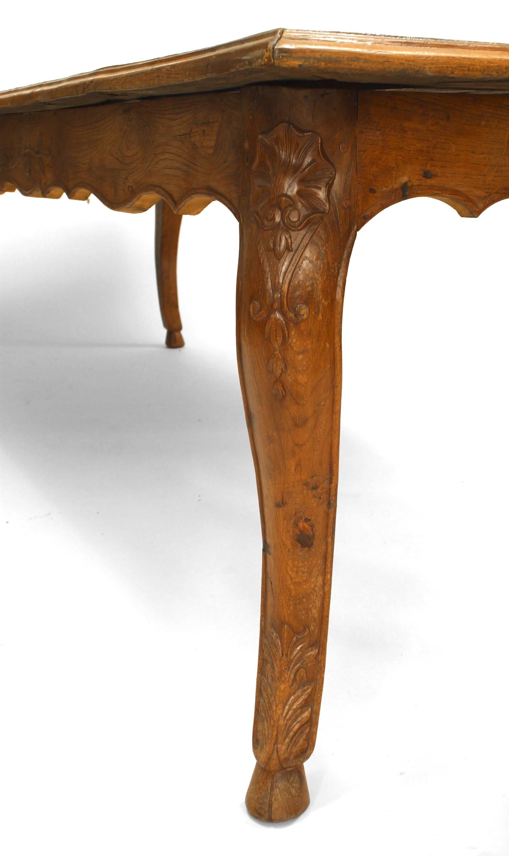 18th Century French Provincial Oak Dining Table For Sale
