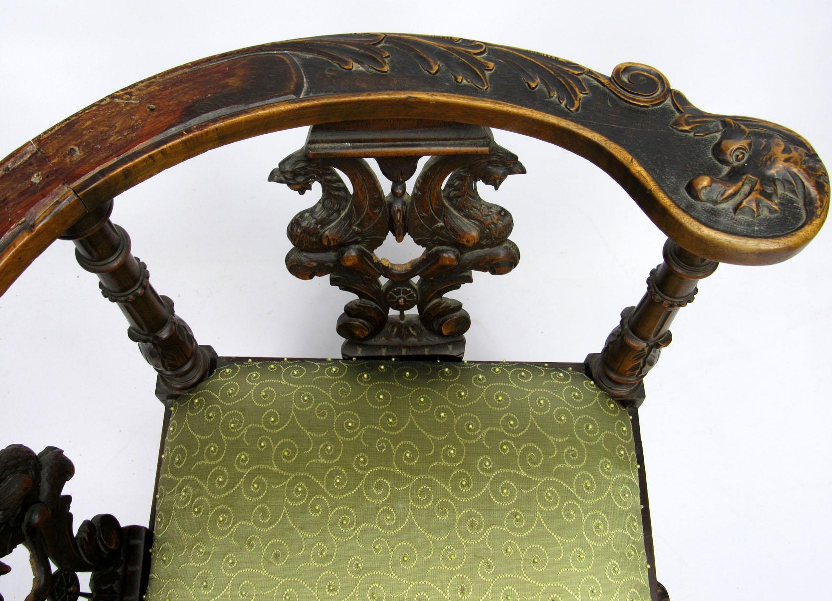 18th Century Late 18th or Early 19th Century Italian Desk Chair For Sale