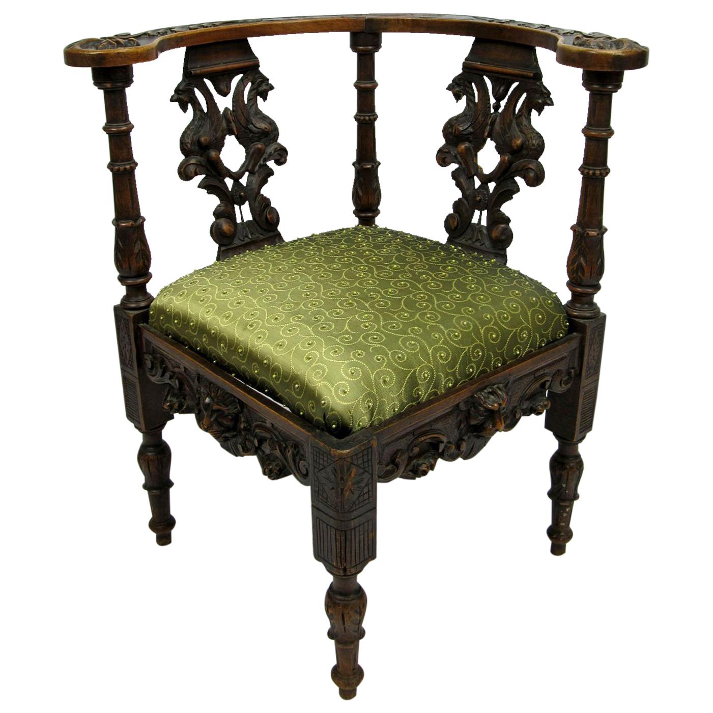 Late 18th or Early 19th Century Italian Desk Chair For Sale
