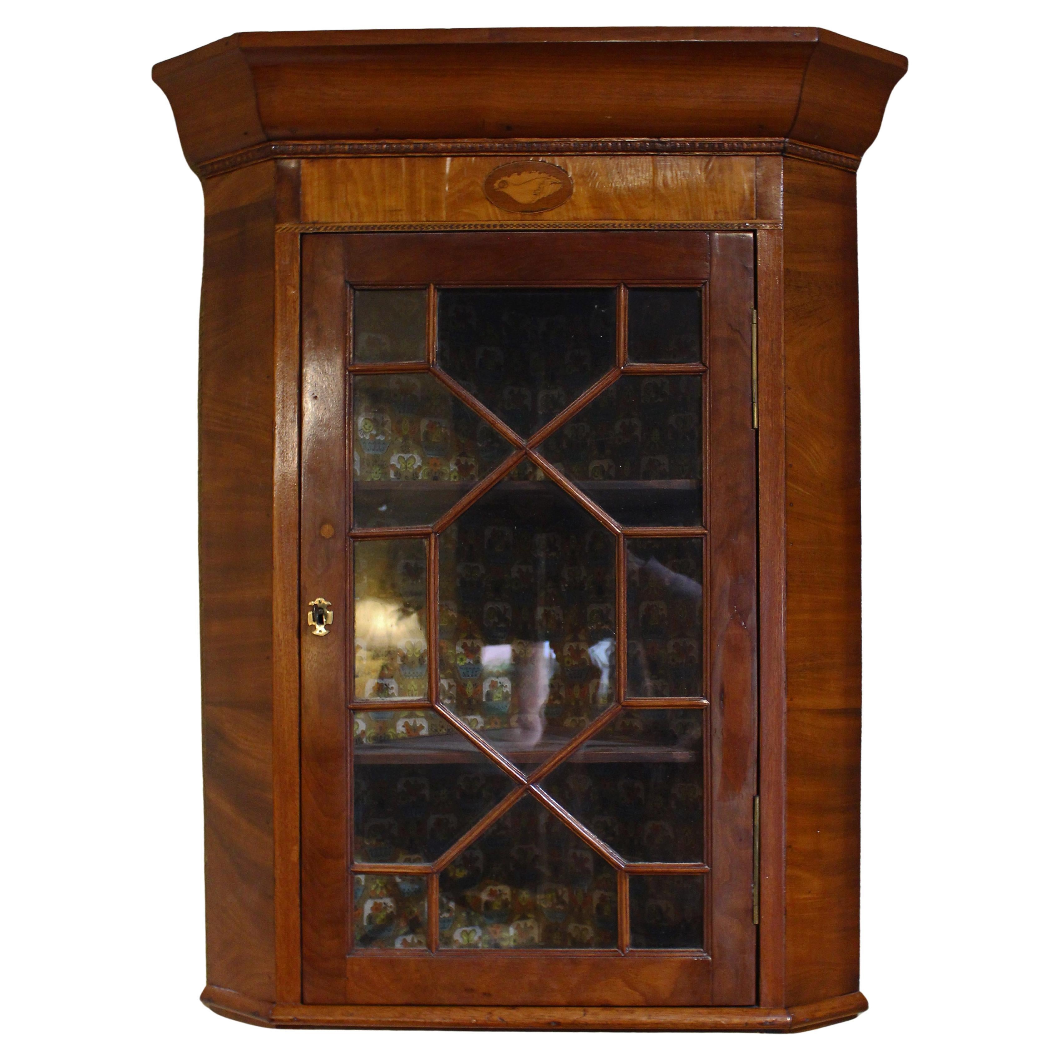 Late 18th to Early 19th Century George III Period Hanging Corner Cabinet For Sale