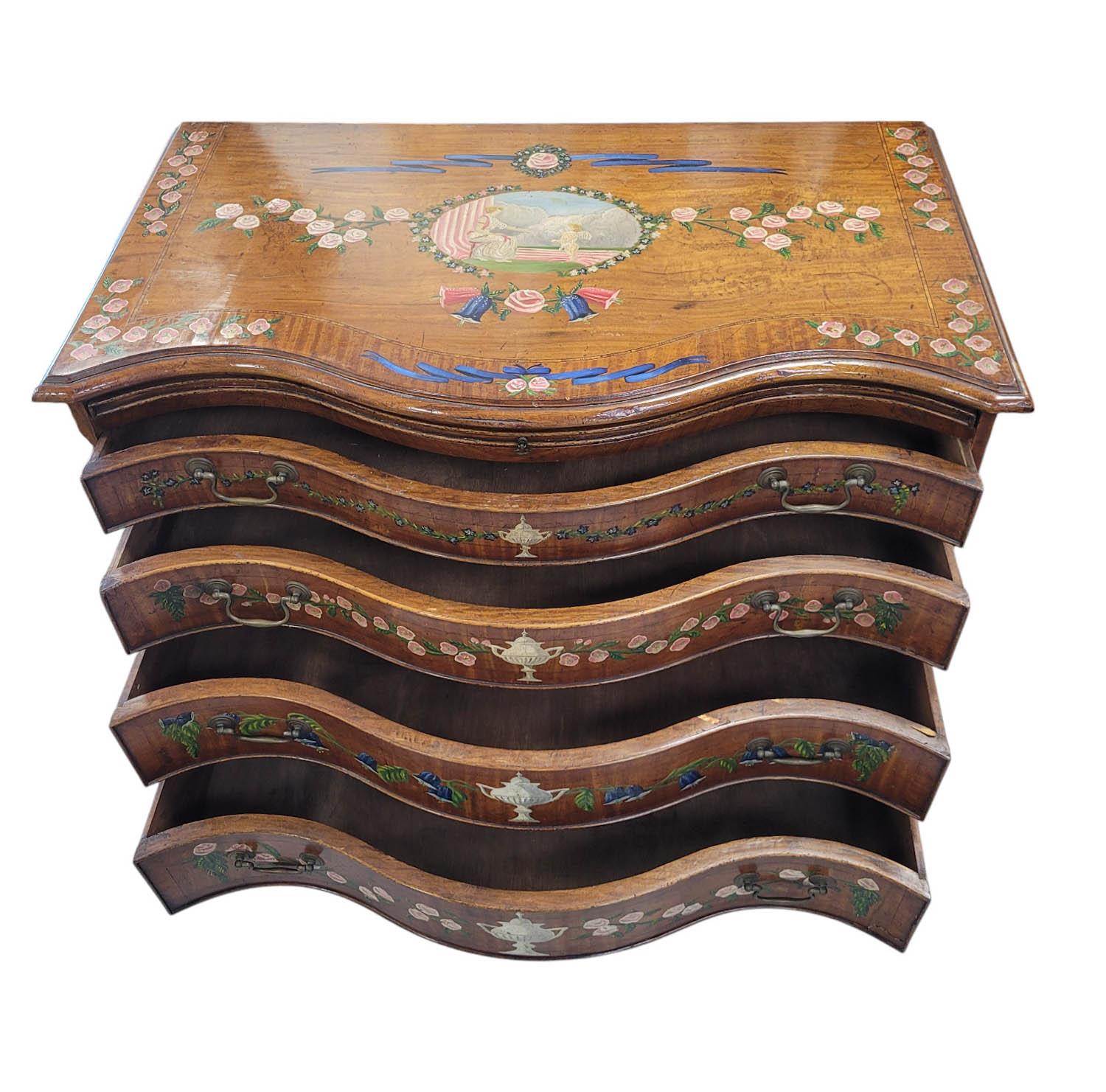 Dipinto a mano Commode/cassettiera in serpentino dipinta a mano della fine del XVIII-inizio del XIX secolo in vendita