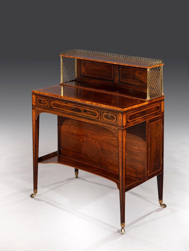 Late 18th Century Rosewood Sheraton Artists Desk In Excellent Condition For Sale In Altrincham, Cheshire