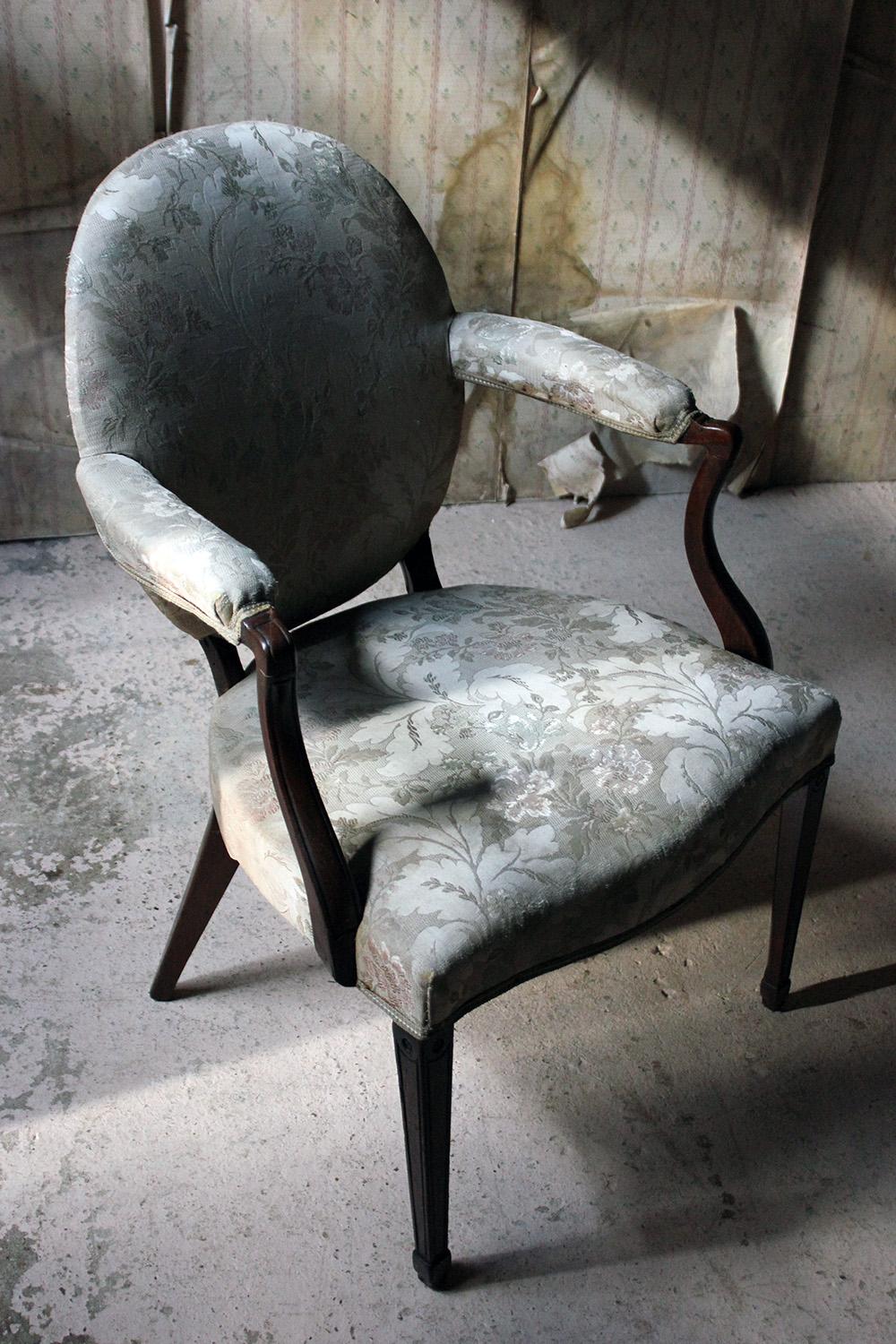 Late 18th Century Scottish Oval-Back Armchair, circa 1780-1790 For Sale 5