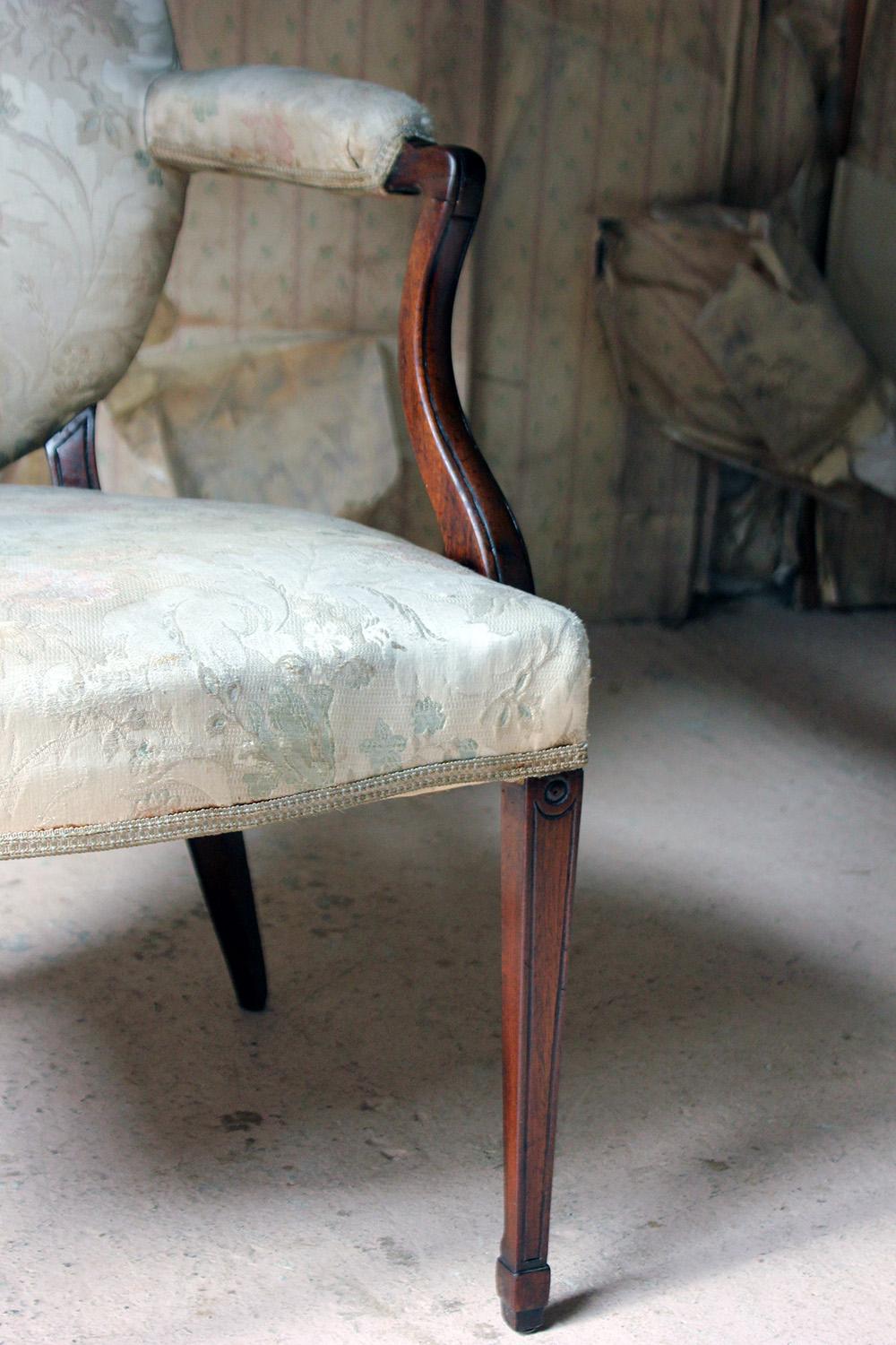 Elm Late 18th Century Scottish Oval-Back Armchair, circa 1780-1790 For Sale