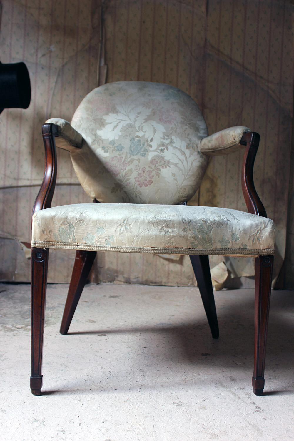 Late 18th Century Scottish Oval-Back Armchair, circa 1780-1790 For Sale 4