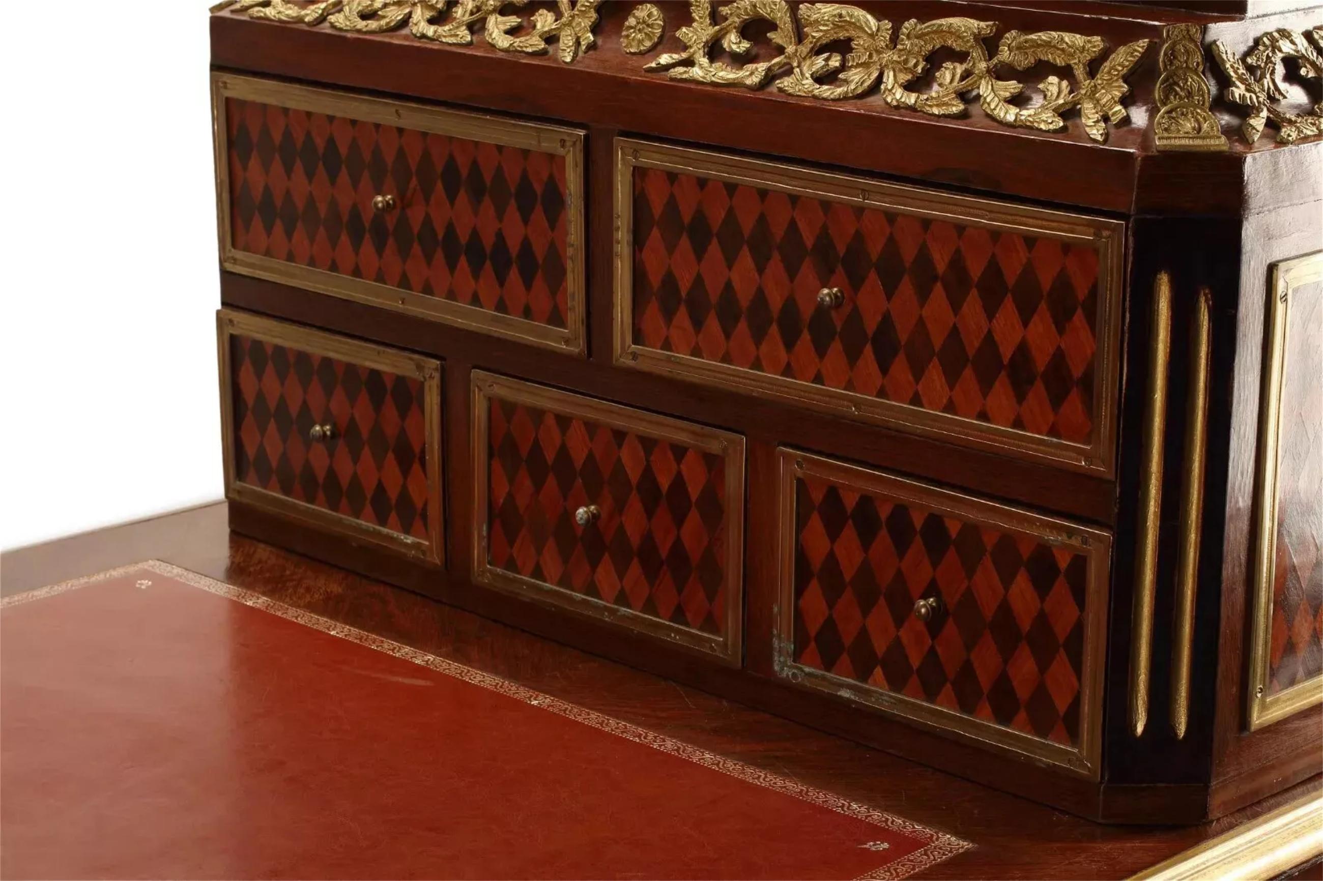 Scrivania di fine '900 in stile Luigi XVI, con ormolatura, Bureau Plat, Cartonnier! in vendita 1