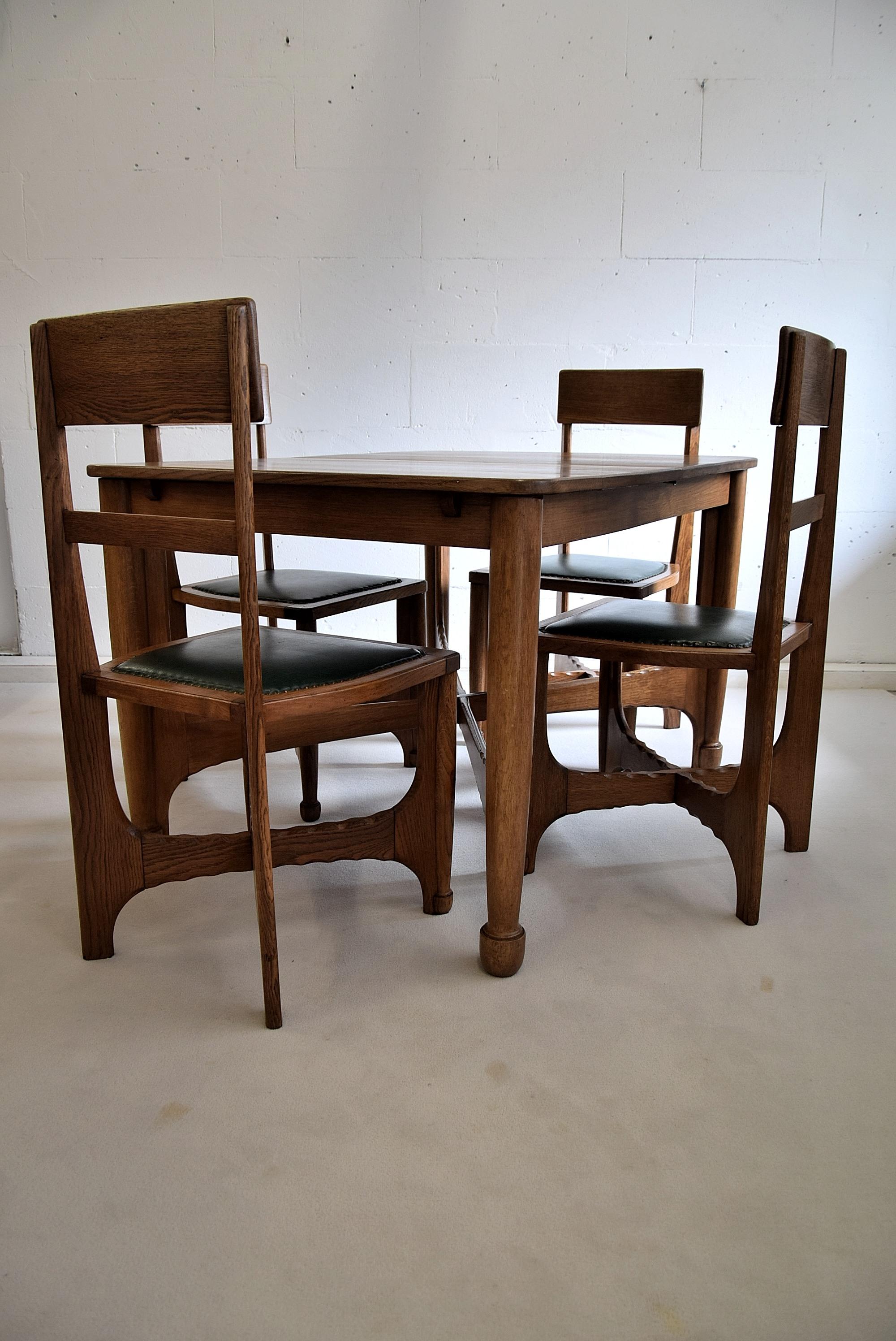 Early 1900s Art and Craft Oak Dining Set 6