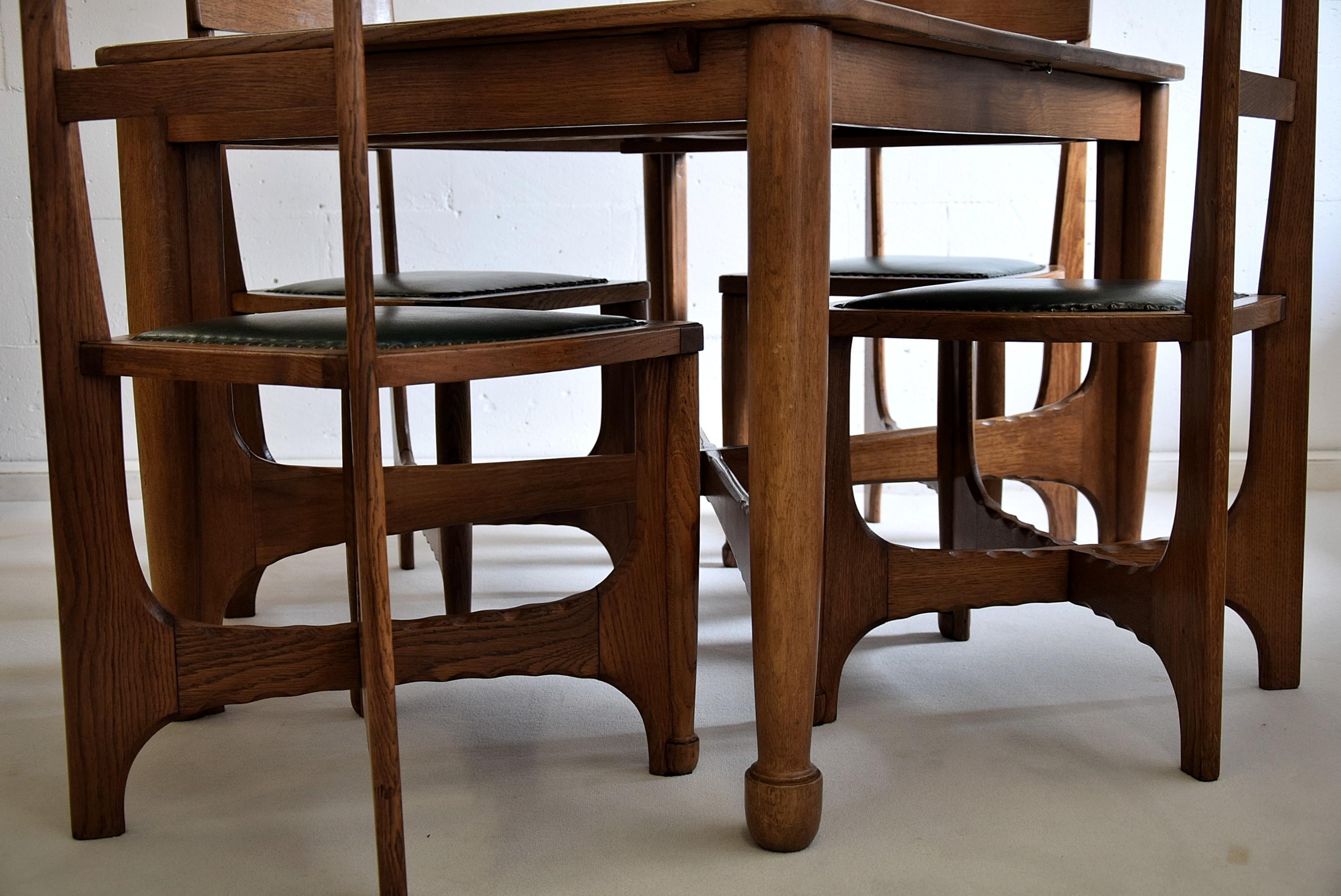 Early 1900s Art and Craft Oak Dining Set 2