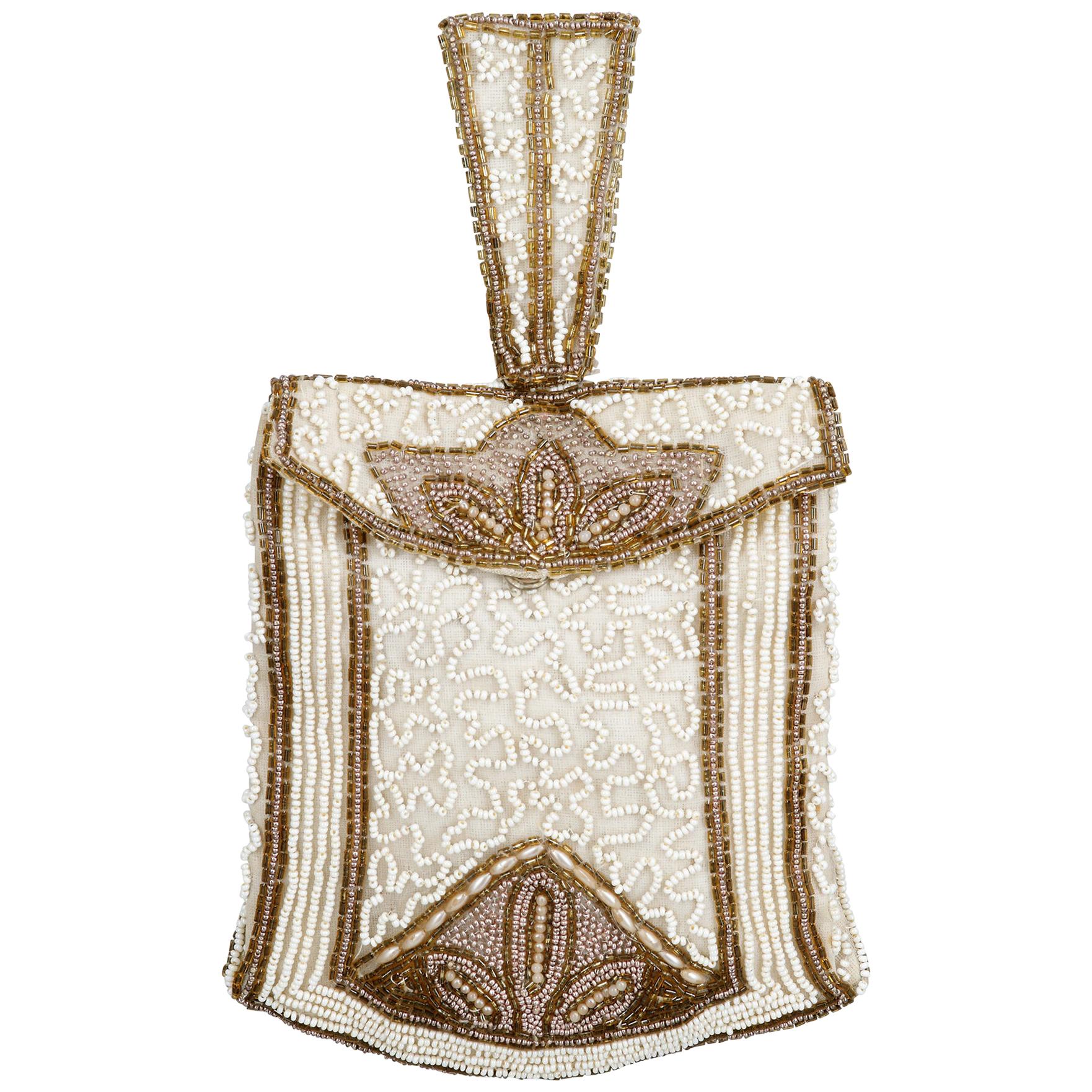 Late 1920s or Early 1930s Art Deco Cream and Gold Beaded Bag