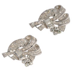 Late 1930s Art Deco Platinum Diamond Double Clip Brooch