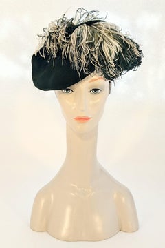 Late 1930s/early 1940s Forrest Green Felt Perch/Tilt Hat with Ostrich Feather