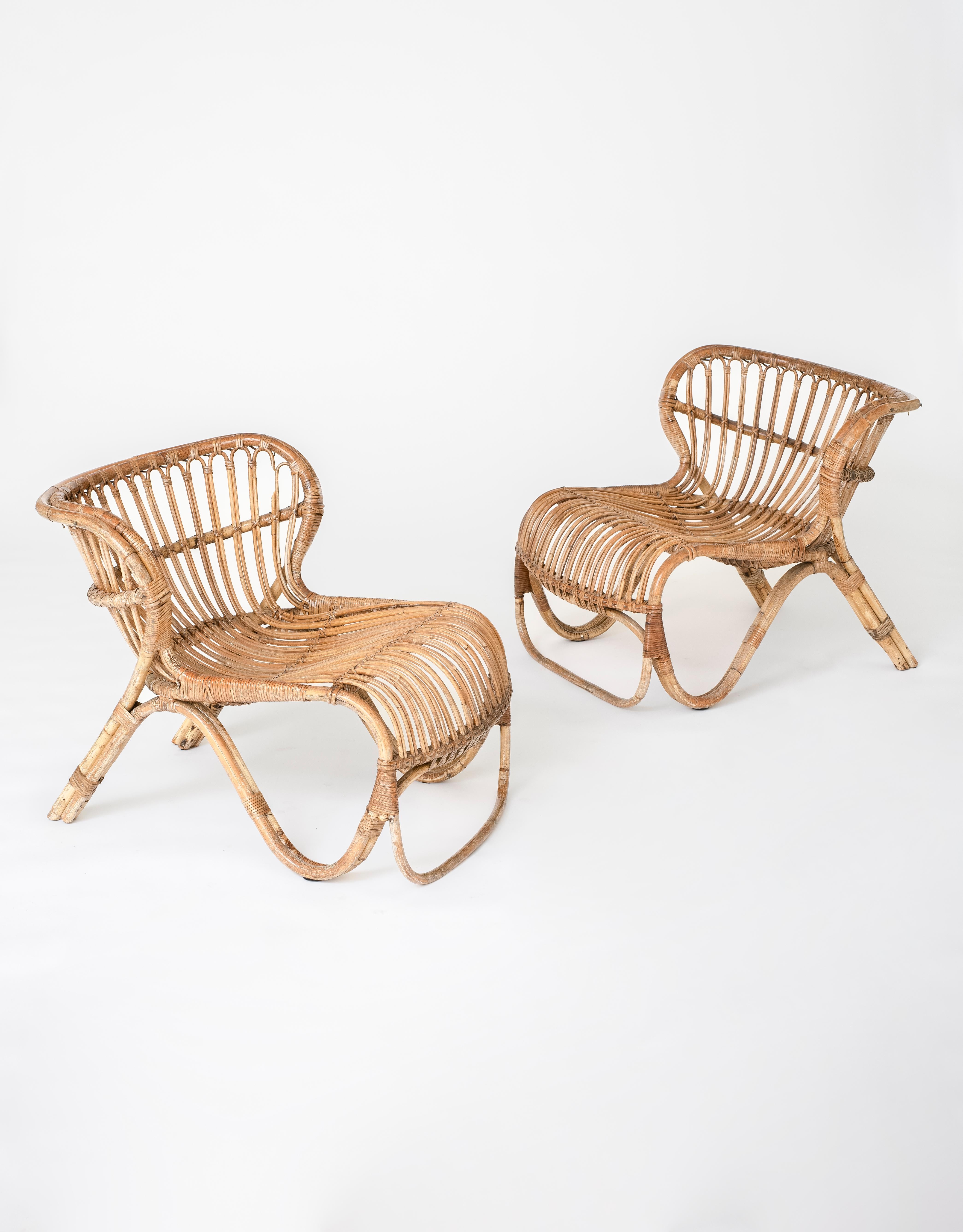 Butacas Fox diseñadas por Viggo Boesen. 
Fabricado por E.V.A. Nissen & Co. Dinamarca en 1936. 
Hechas a mano con ratán y bambú, son un par original. 