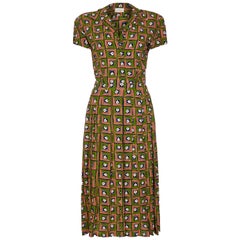 Late 1940s Very Early Suzy Perette Labelled Novelty Leaf Print Rayon Dress