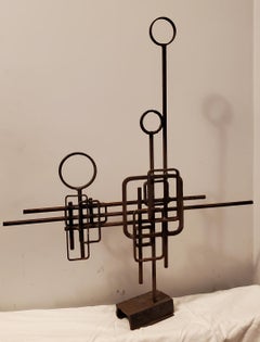 Scultura astratta in metallo forgiata a mano dell'artista M. I. Durand, fine anni '60, inizio anni '70.