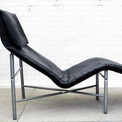 Black Leather Chaise Longue by Tord Bjorklund