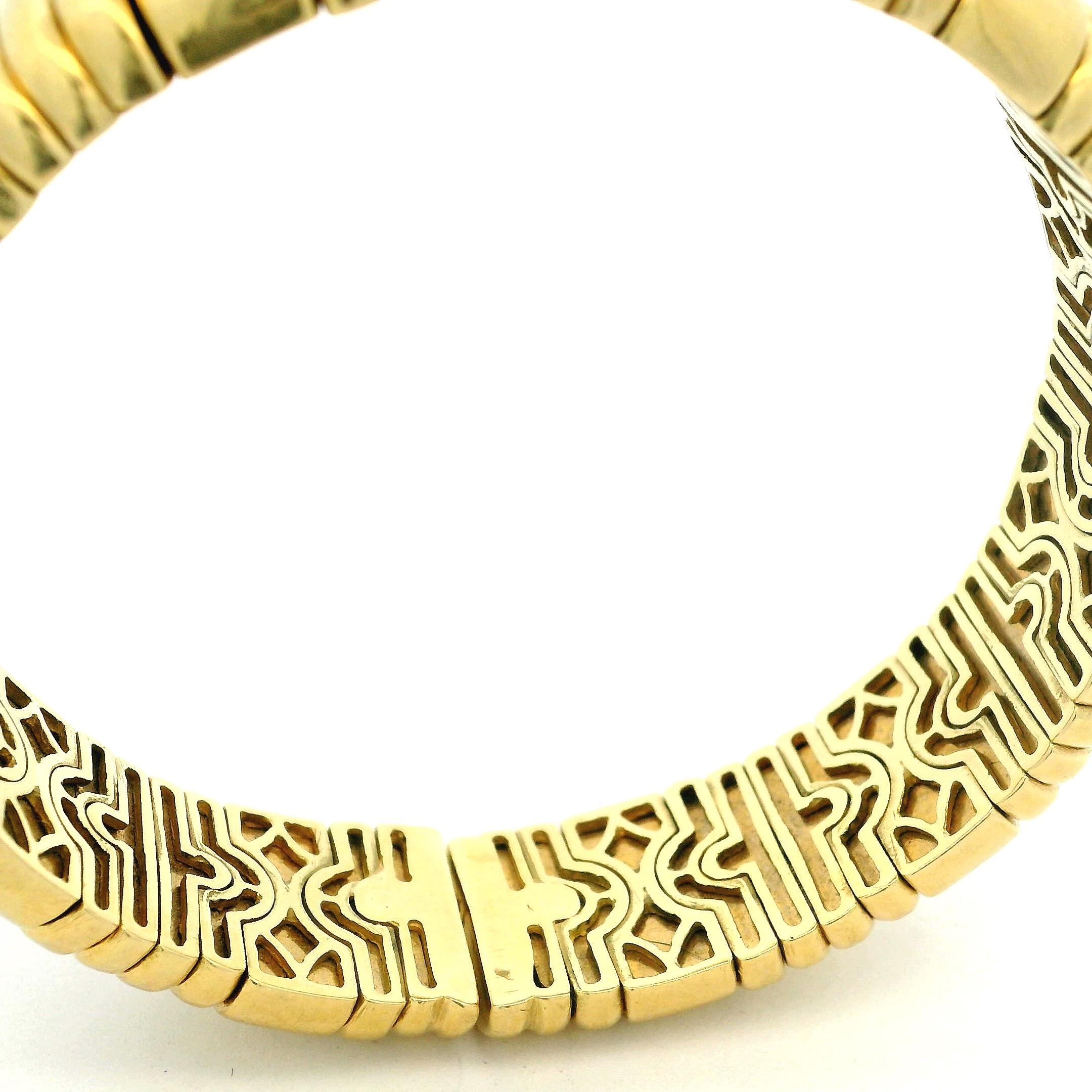 Bracciale stile Tobogas in oro 18 carati della fine degli anni '70, 76,29 grammi in vendita 6