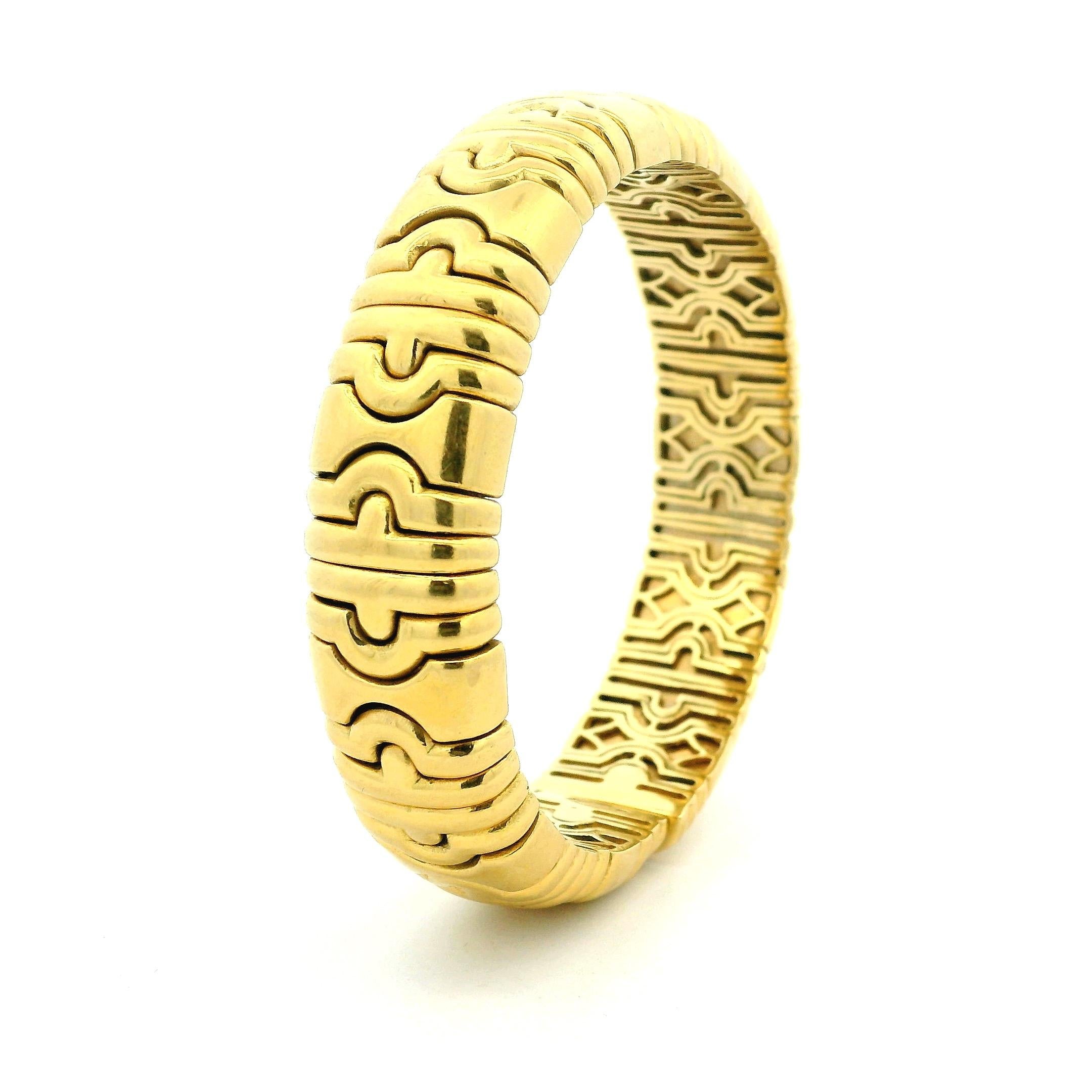 Bracciale stile Tobogas in oro 18 carati della fine degli anni '70, 76,29 grammi in vendita 3