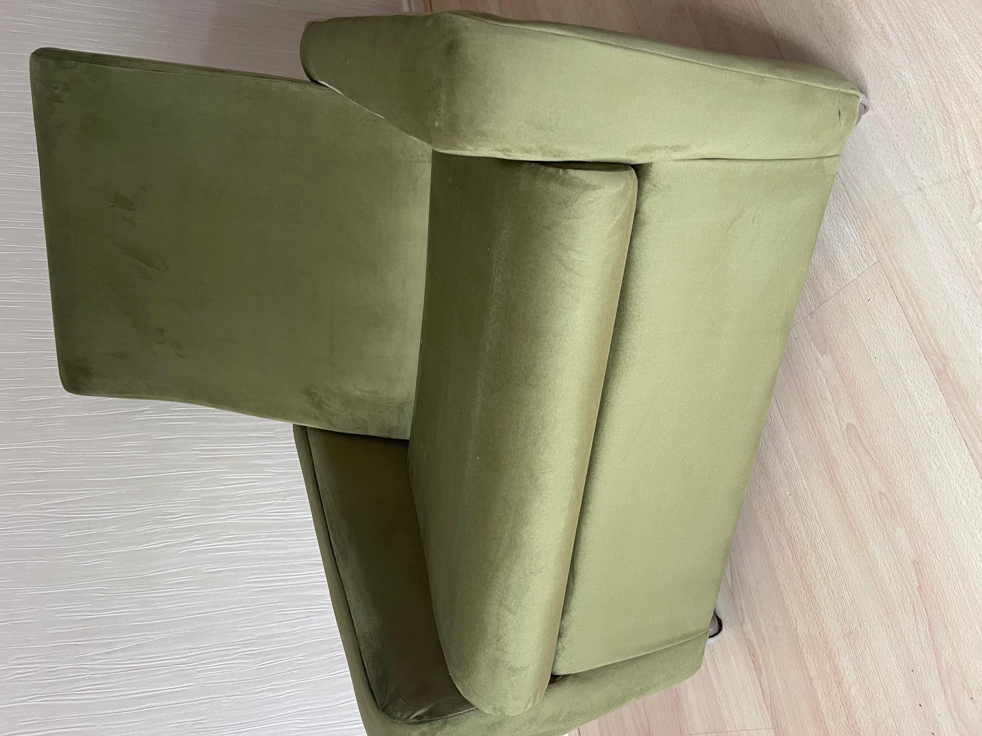 Late 1970's Lounge Chair in Olive Green Velvet by Remploy For Sale 9